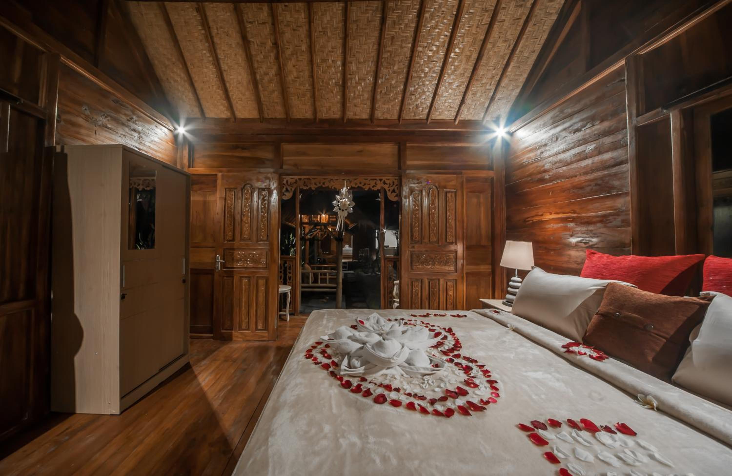 King Room with Garden View - Photo 31