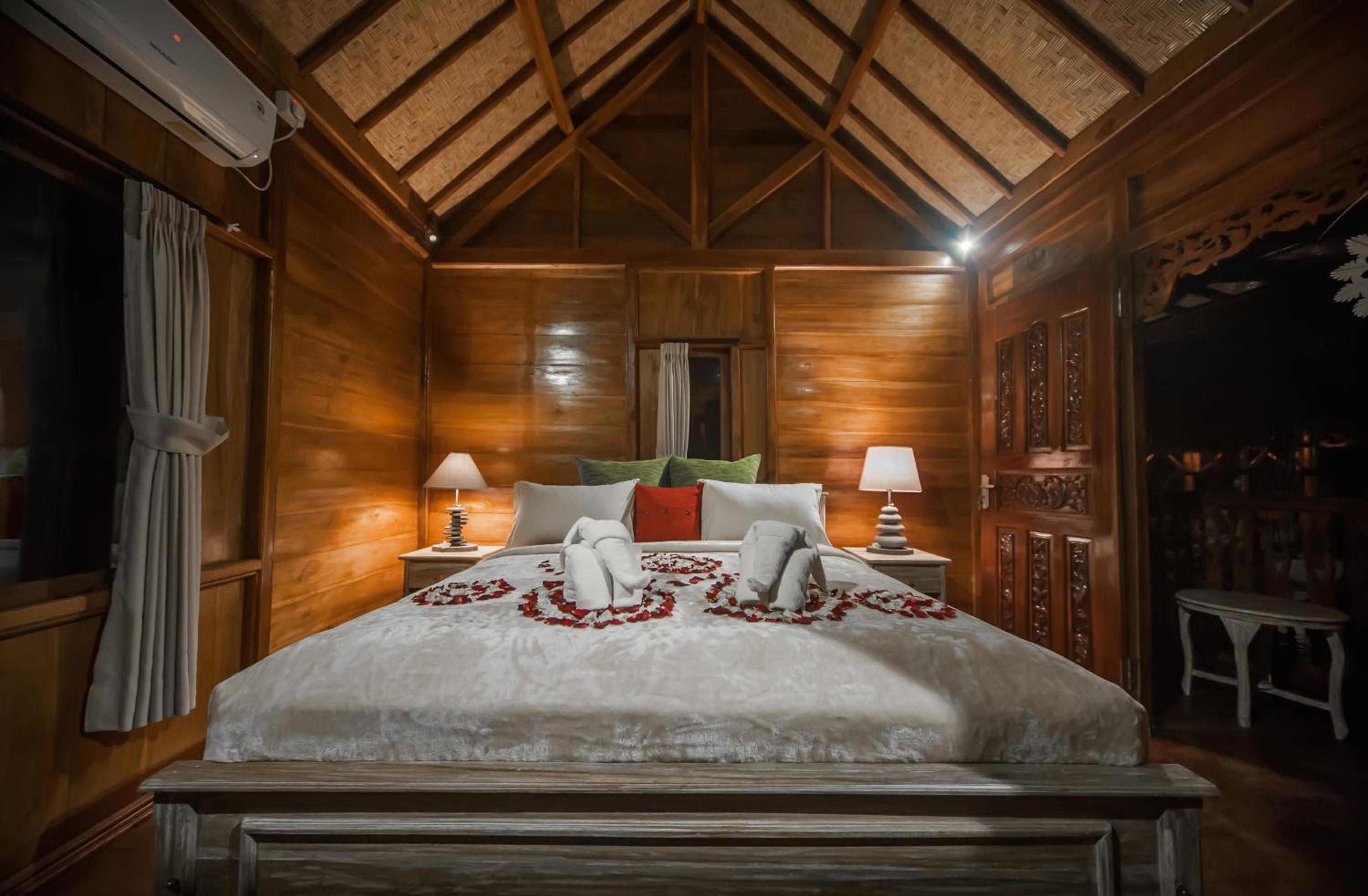 Double Room with Patio - Photo 1
