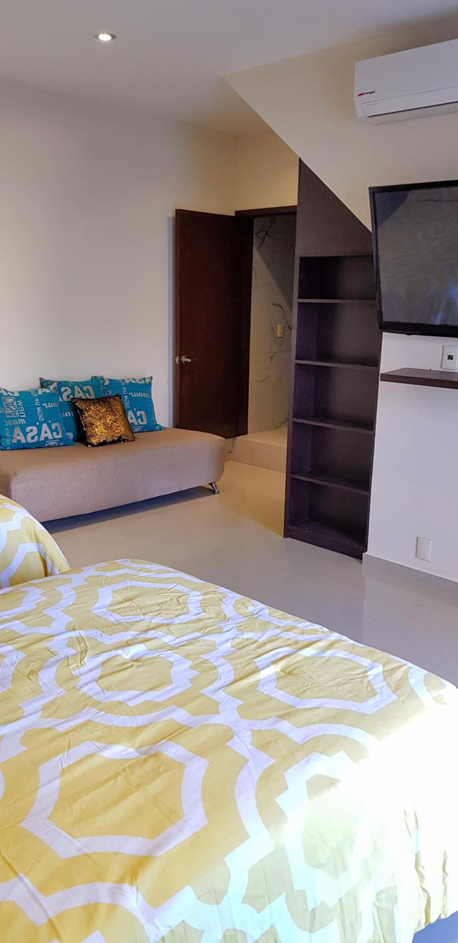 Deluxe Quadruple Room - Photo 6
