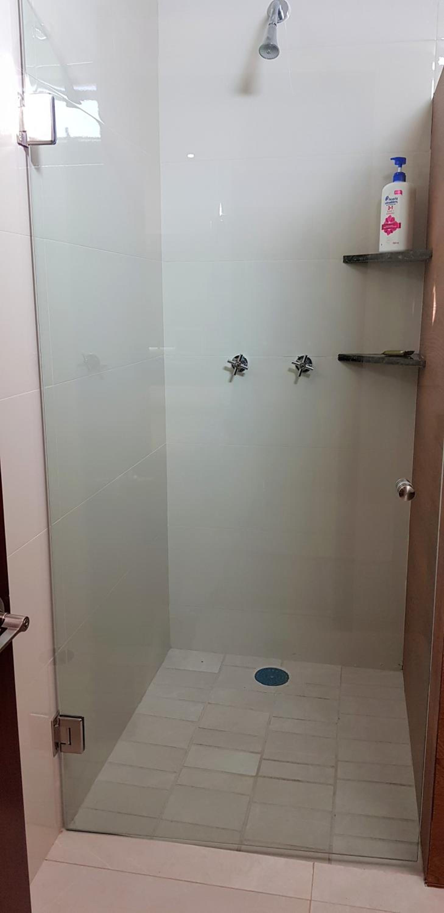 Deluxe Quadruple Room - Photo 13