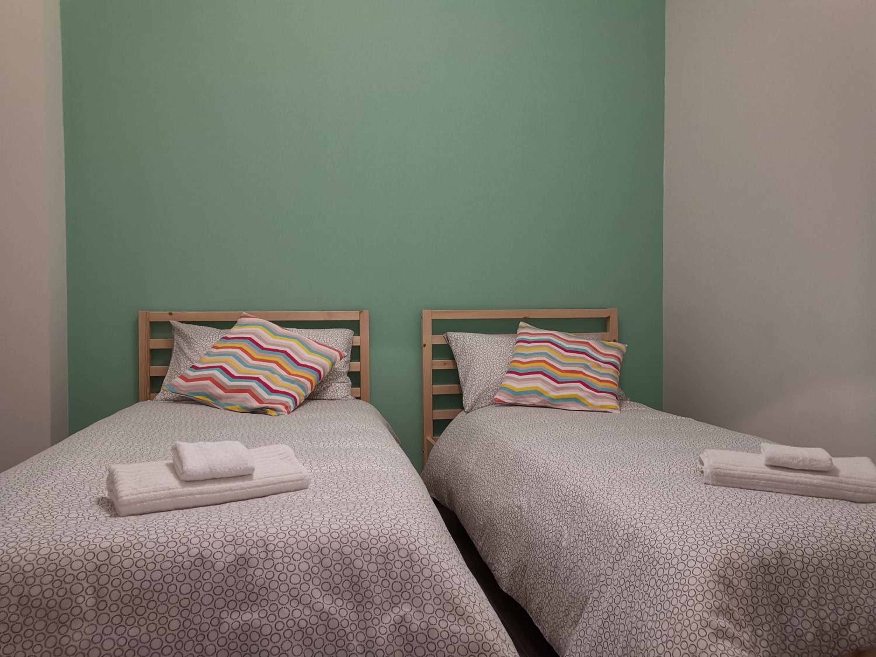 Two-Bedroom Apartment - Photo 9