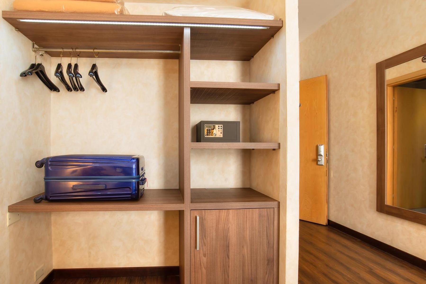 Triple Room - Photo 5