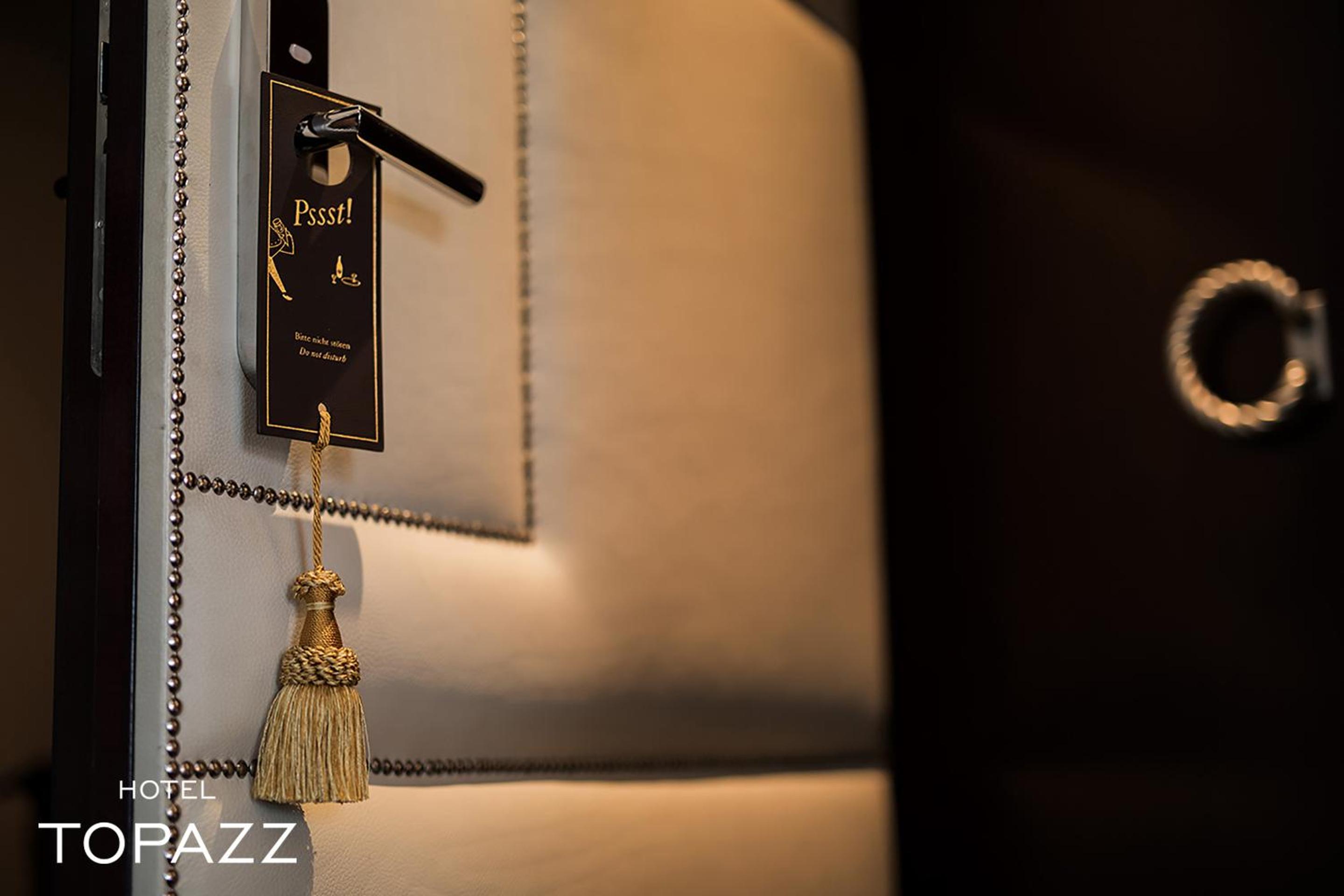 Superior Room at Topazz — the supplier's photographs — photo 2
