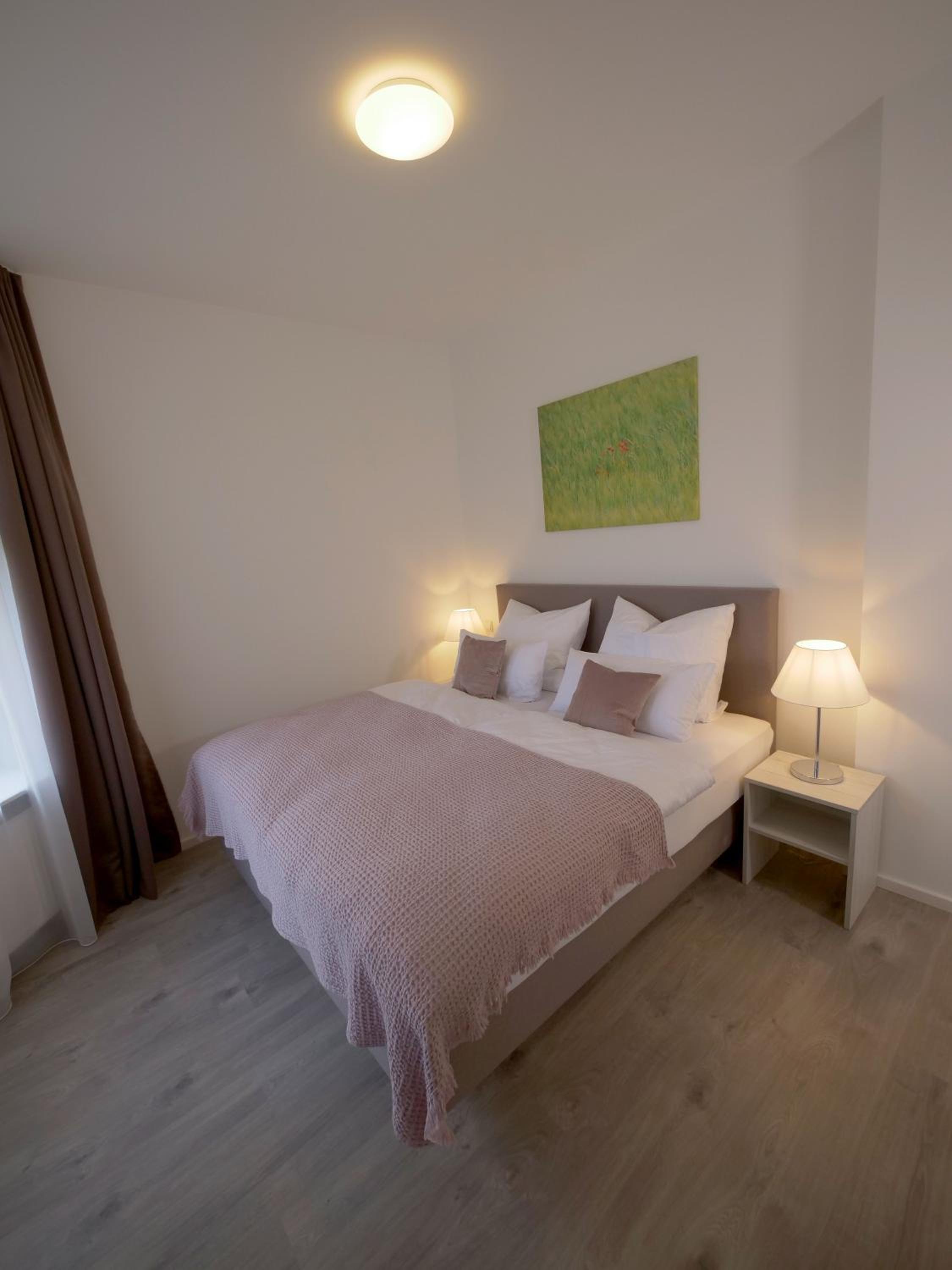 Double Room - Photo 24