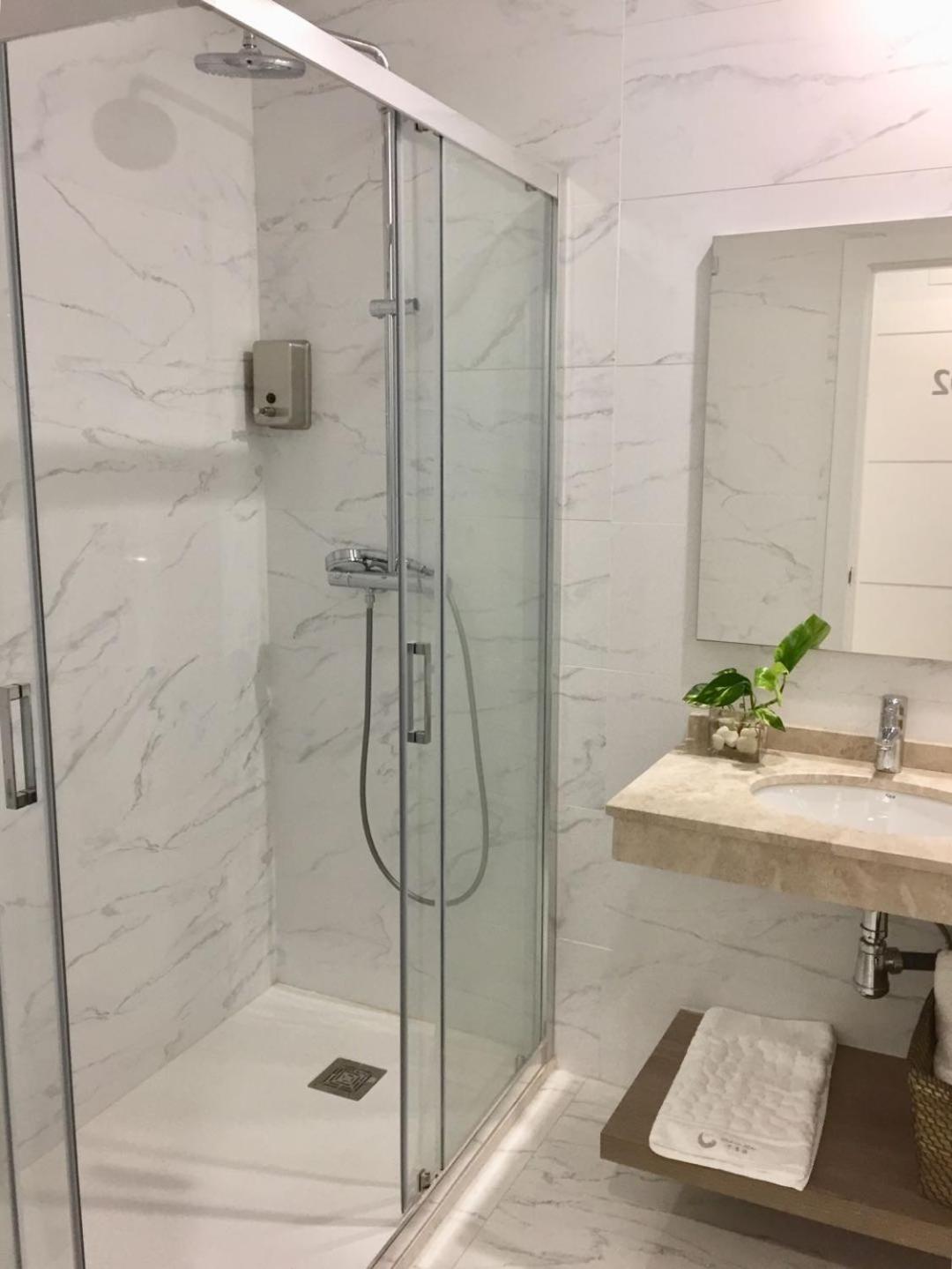 Triple Room with Private Bathroom photo 3
