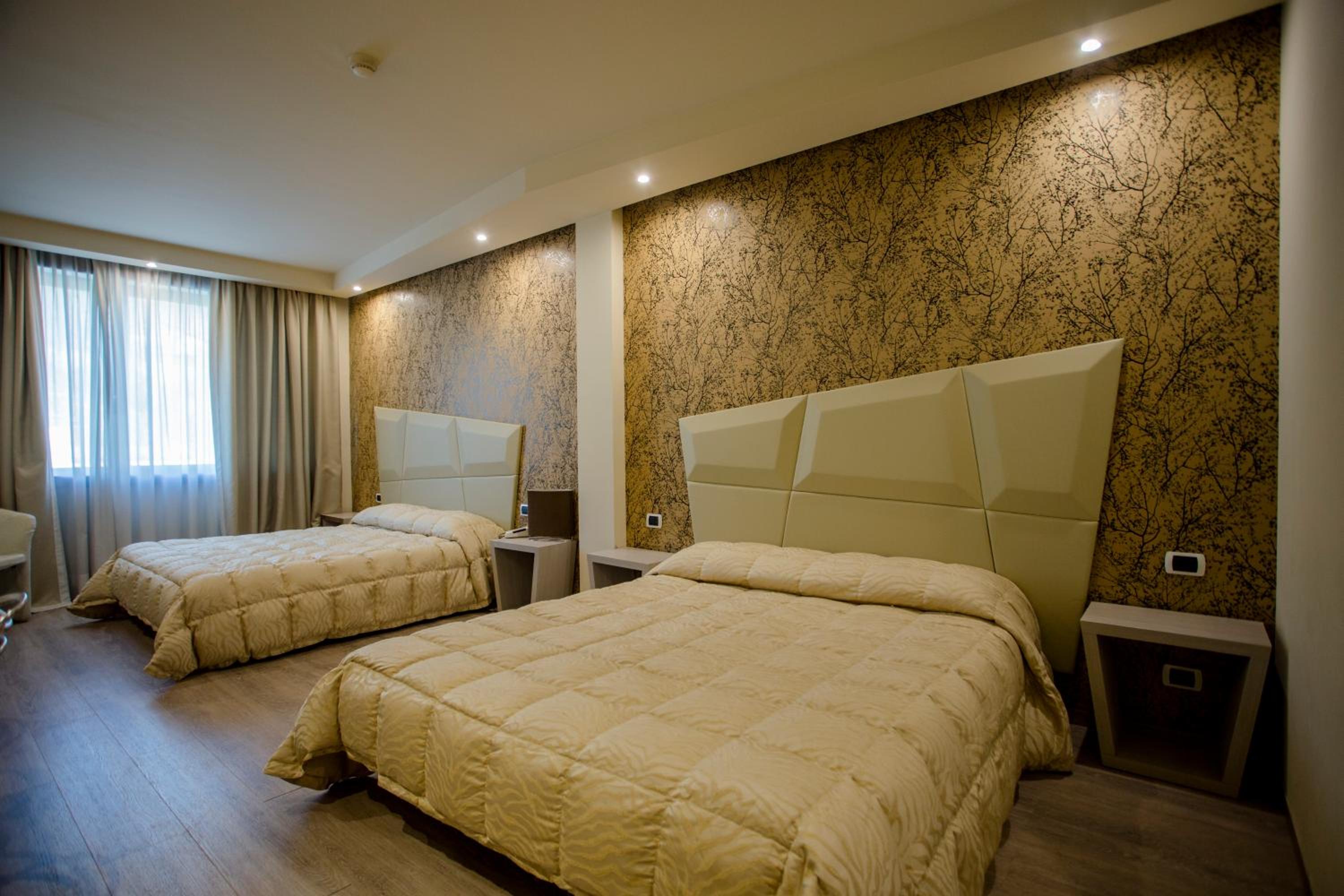 Quadruple Room photo 2