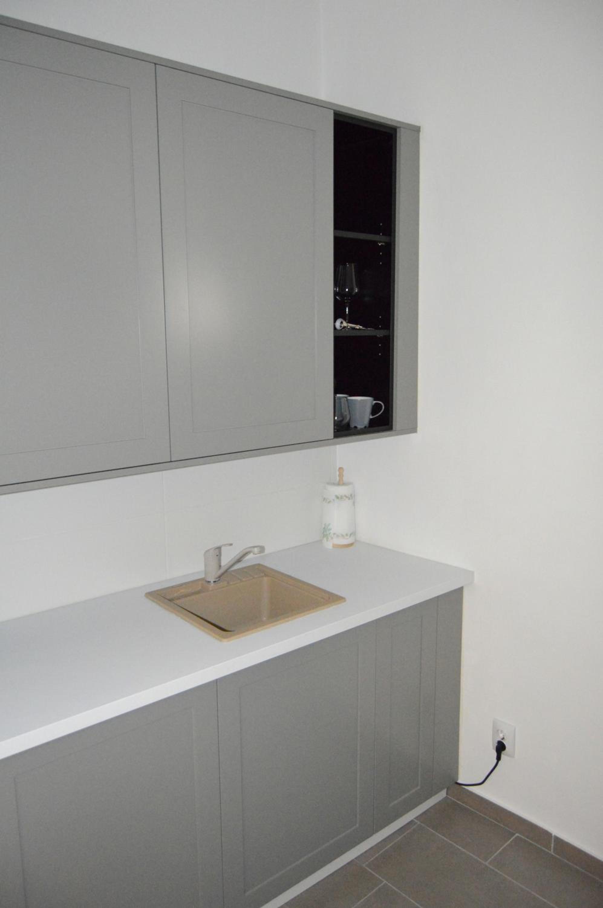 Apartment with Balcony photo 2
