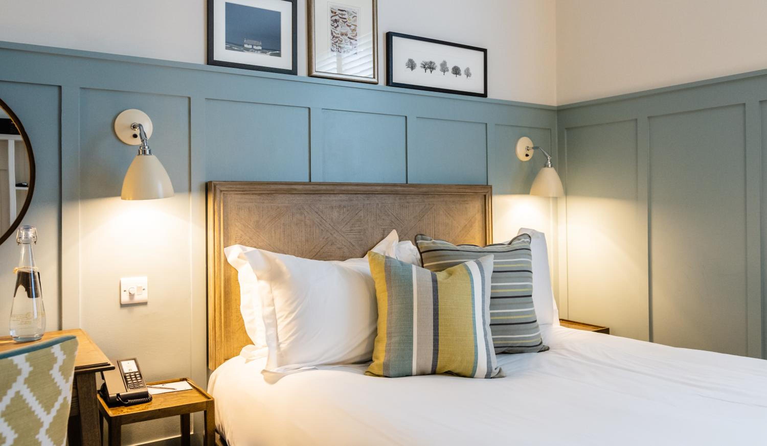 Standard Double Room - Photo 7