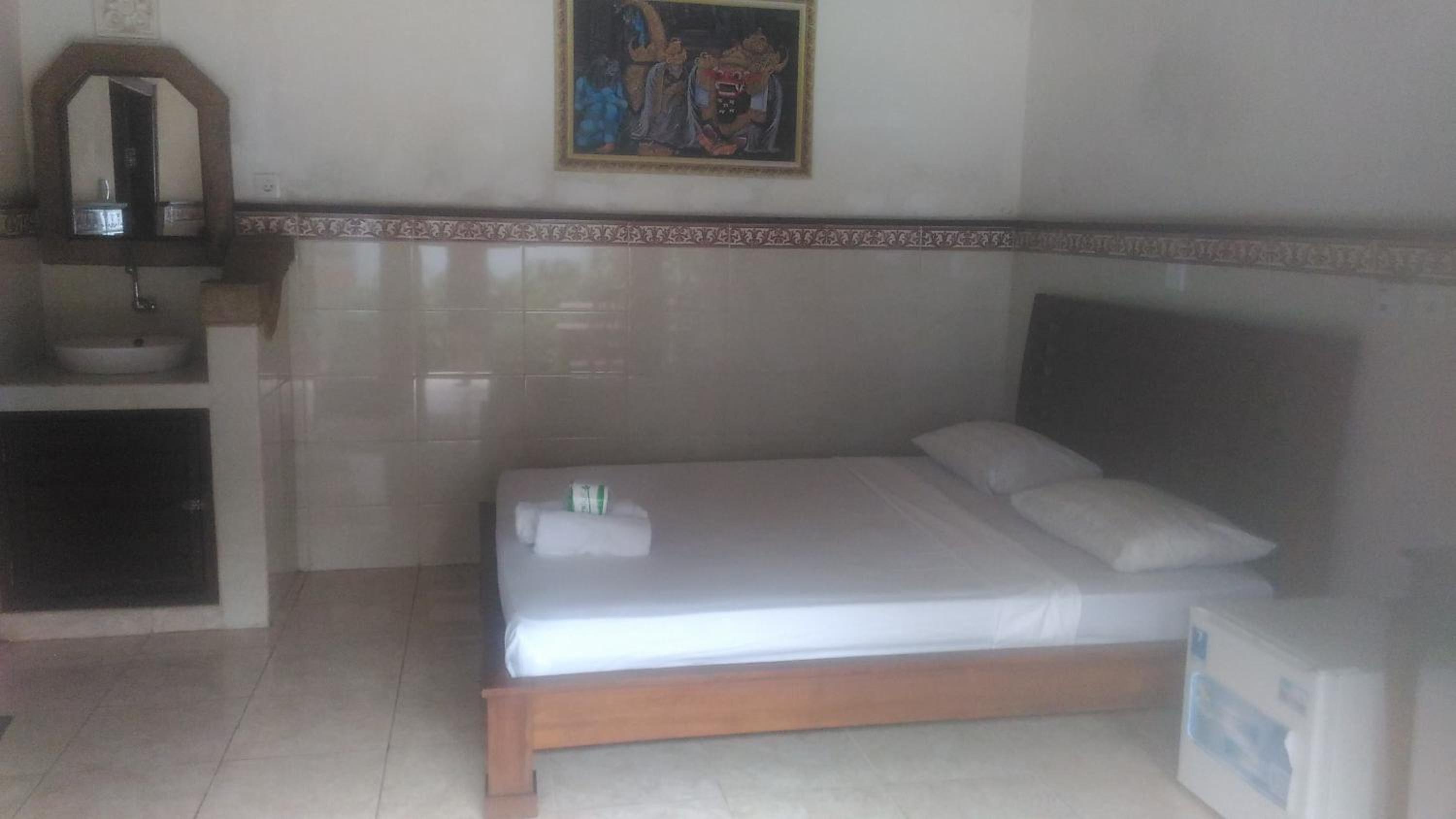 Standard Double Room with Fan - Photo 7