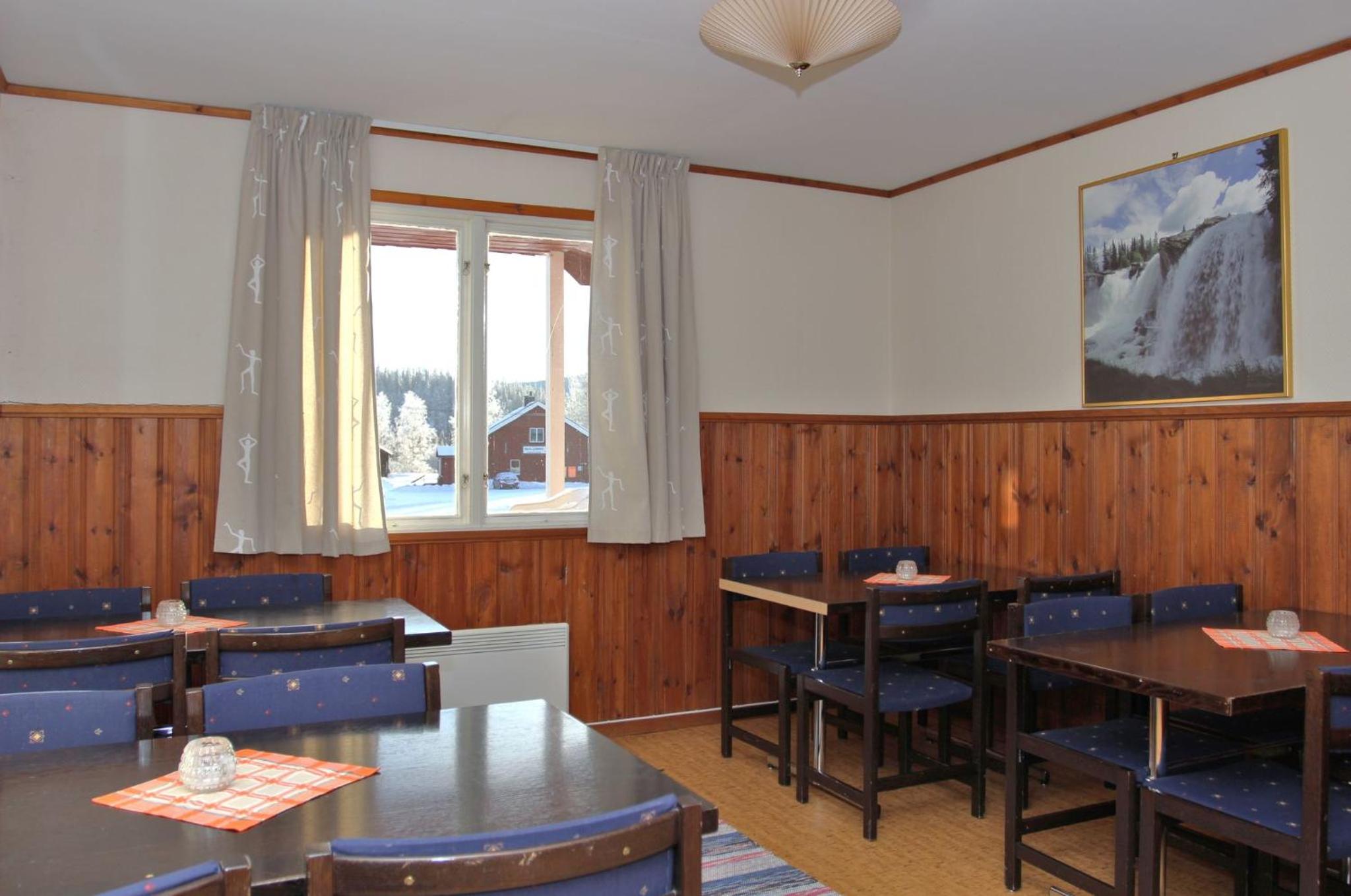 Small Twin Room - Photo 5