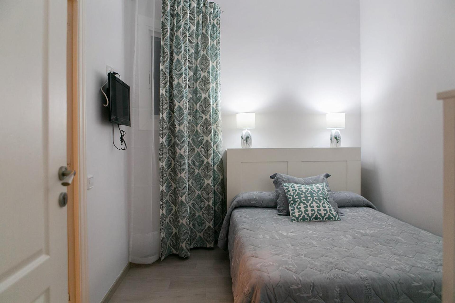 Habitación Individual Interior con Baño Privado