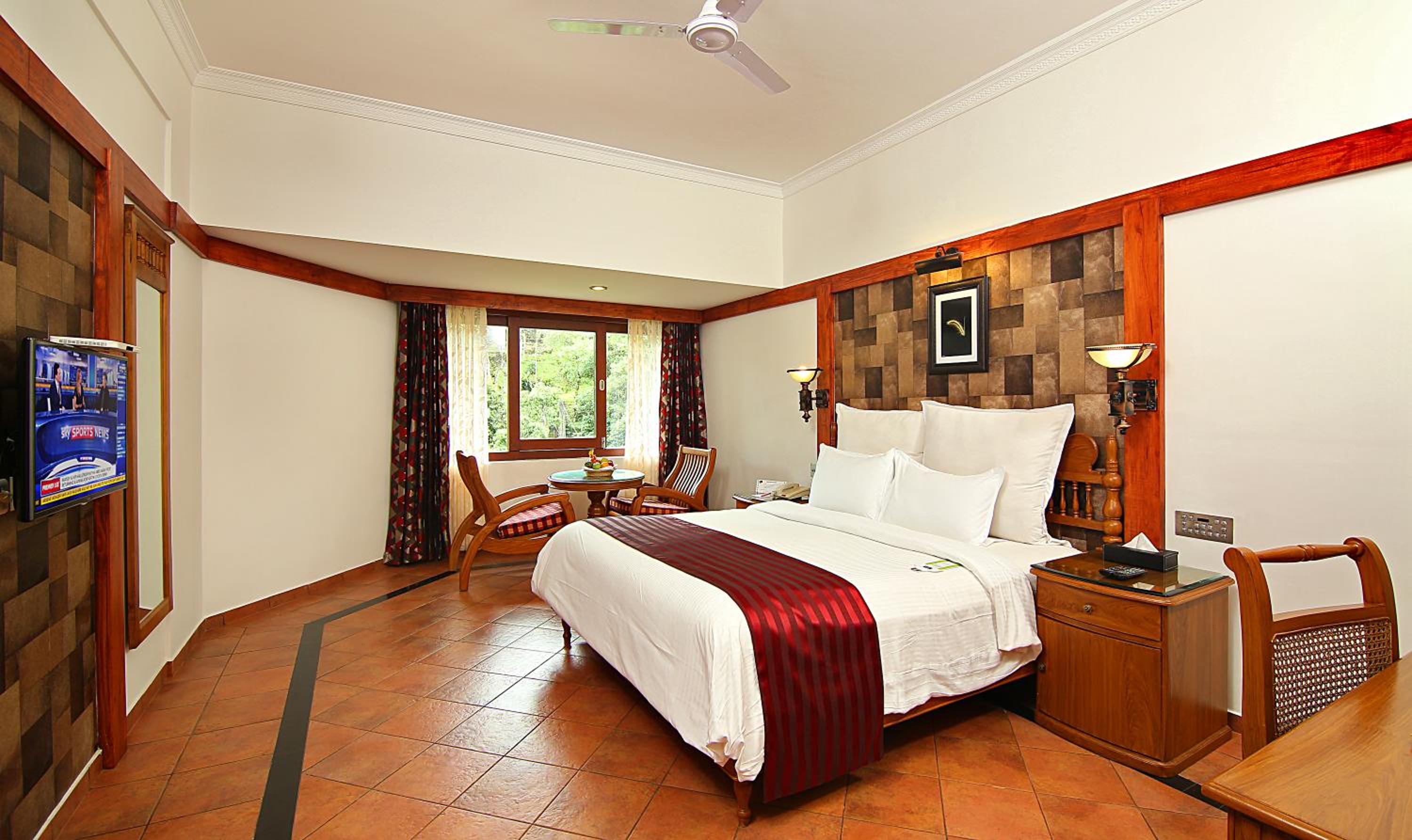 Deluxe Double or Twin Room