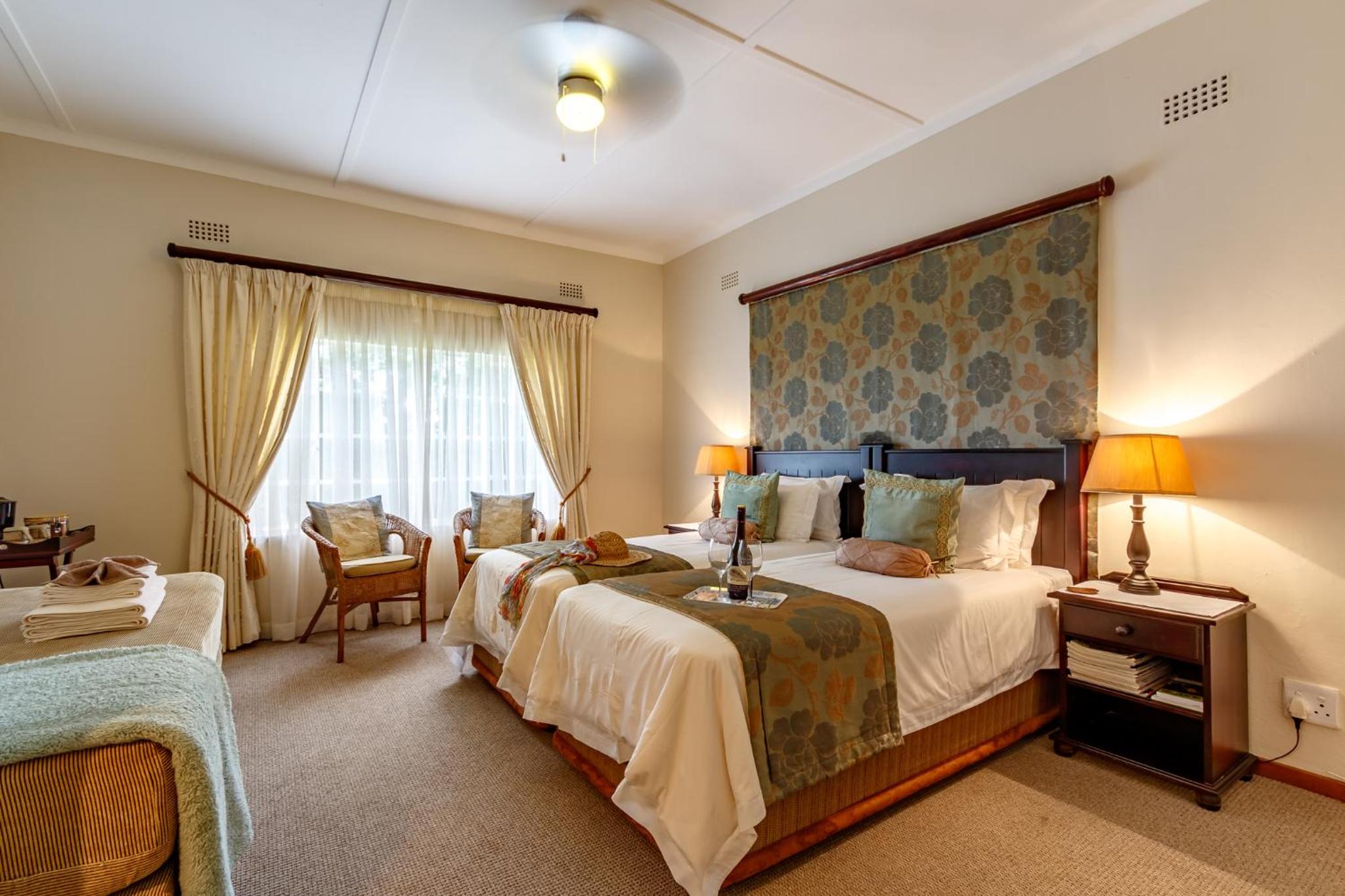 Superior Double or Twin Room with Mountain View