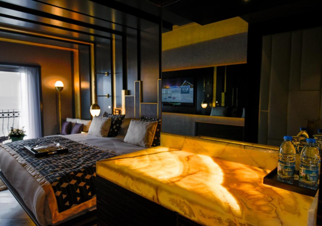 Deluxe Double or Twin Room with Sea View