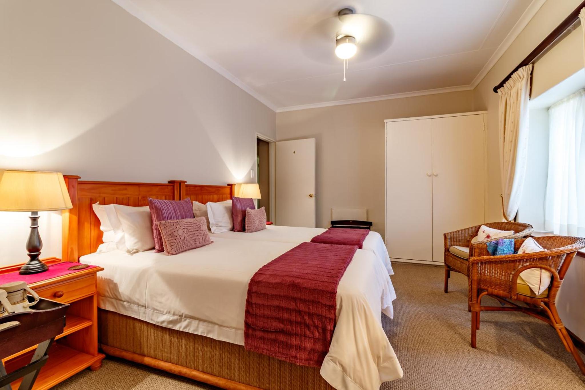Deluxe Twin Room - Photo 3