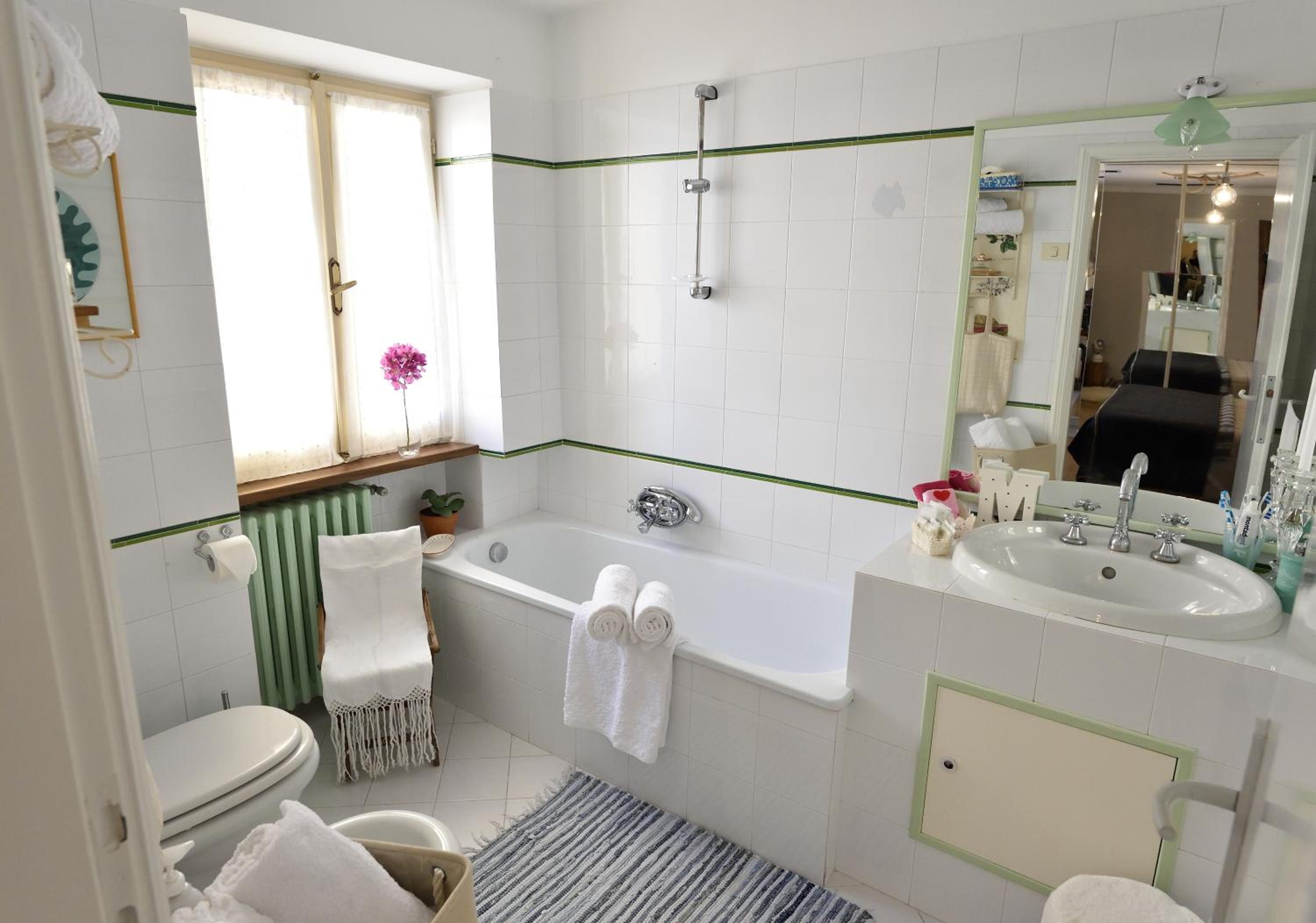 Two-Bedroom Holiday Home - Photo 24