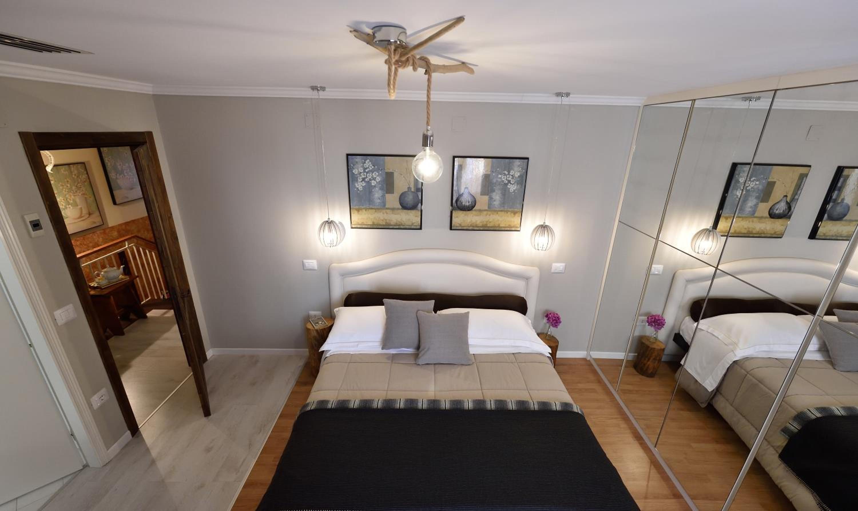 Two-Bedroom Holiday Home - Photo 29