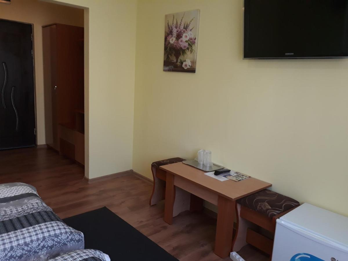 Standard Twin Room photo 3