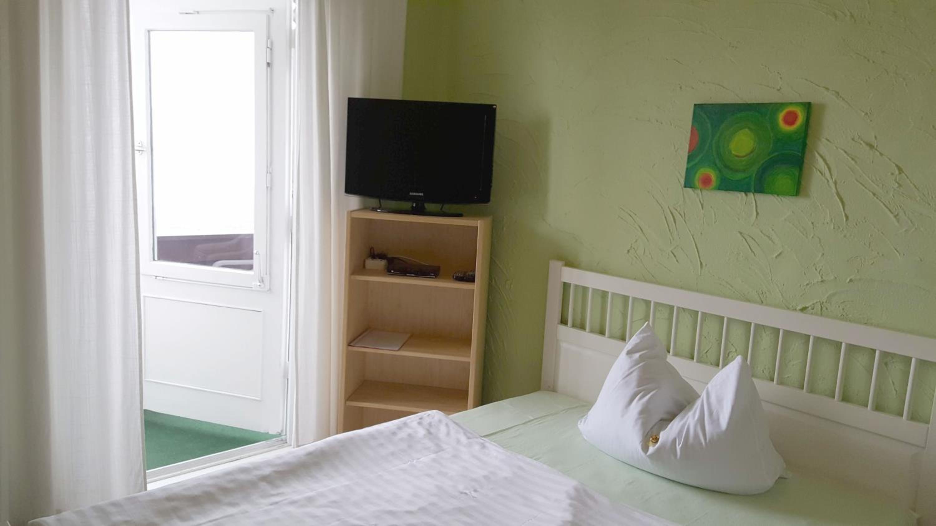 Single Room with Balcony photo 2