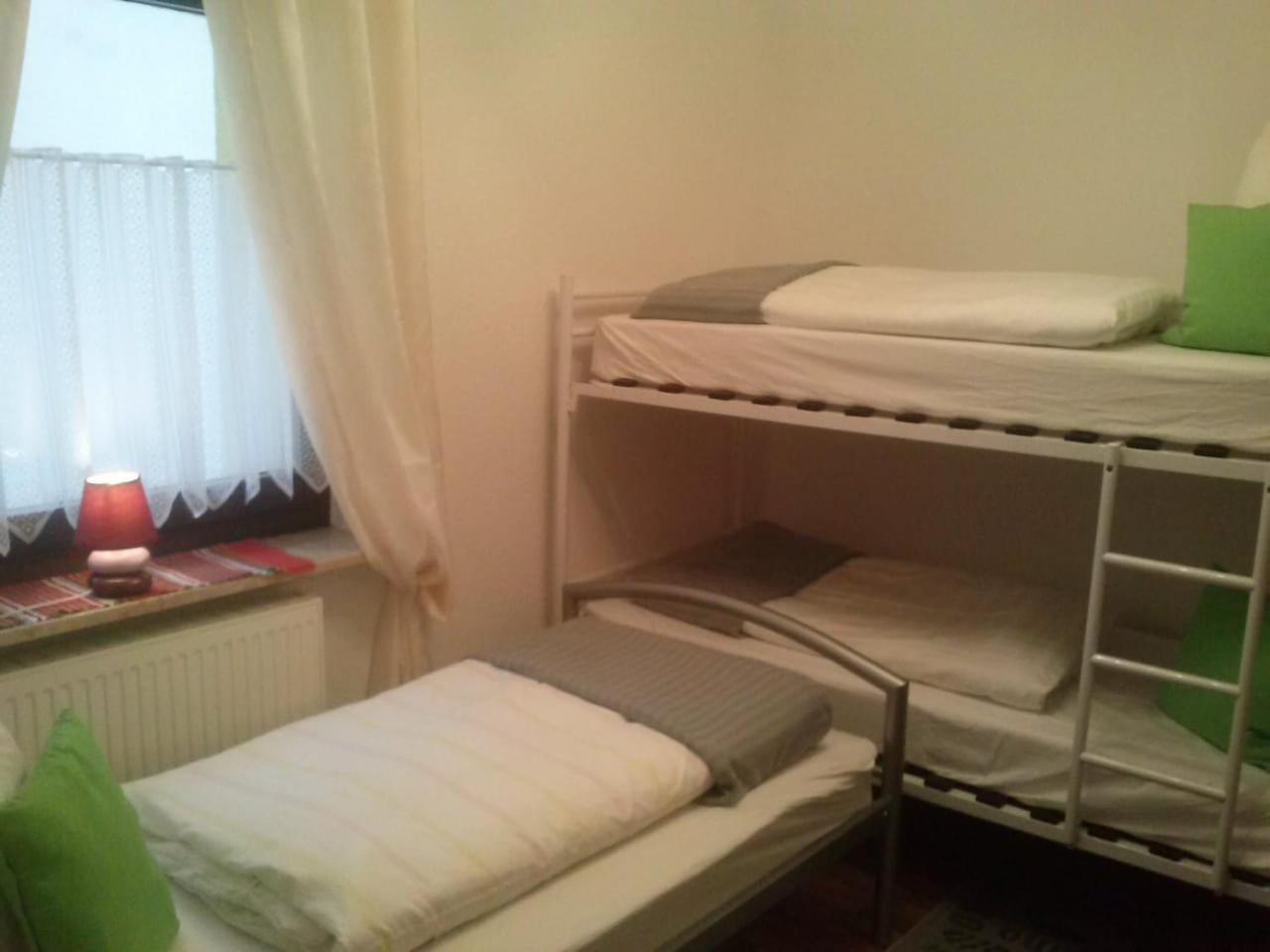 One-Bedroom Apartment - Photo 4