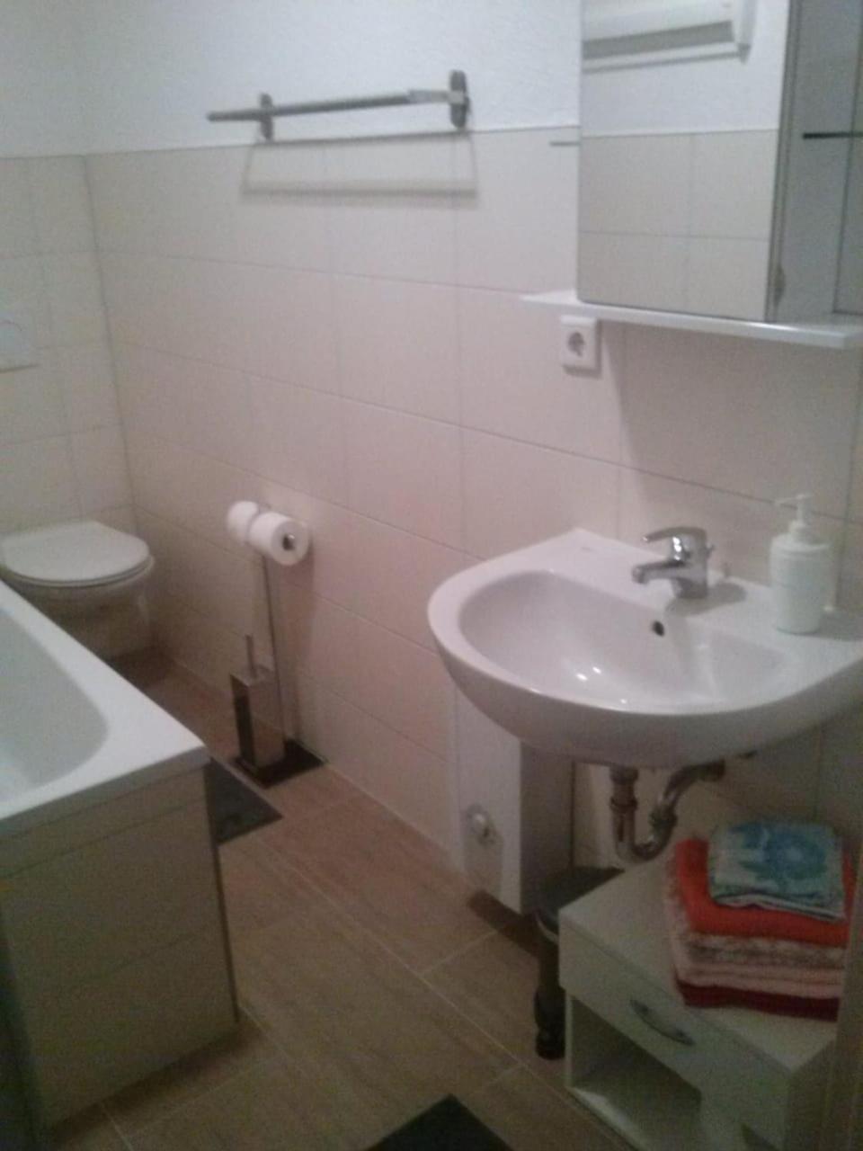 One-Bedroom Apartment - Photo 11