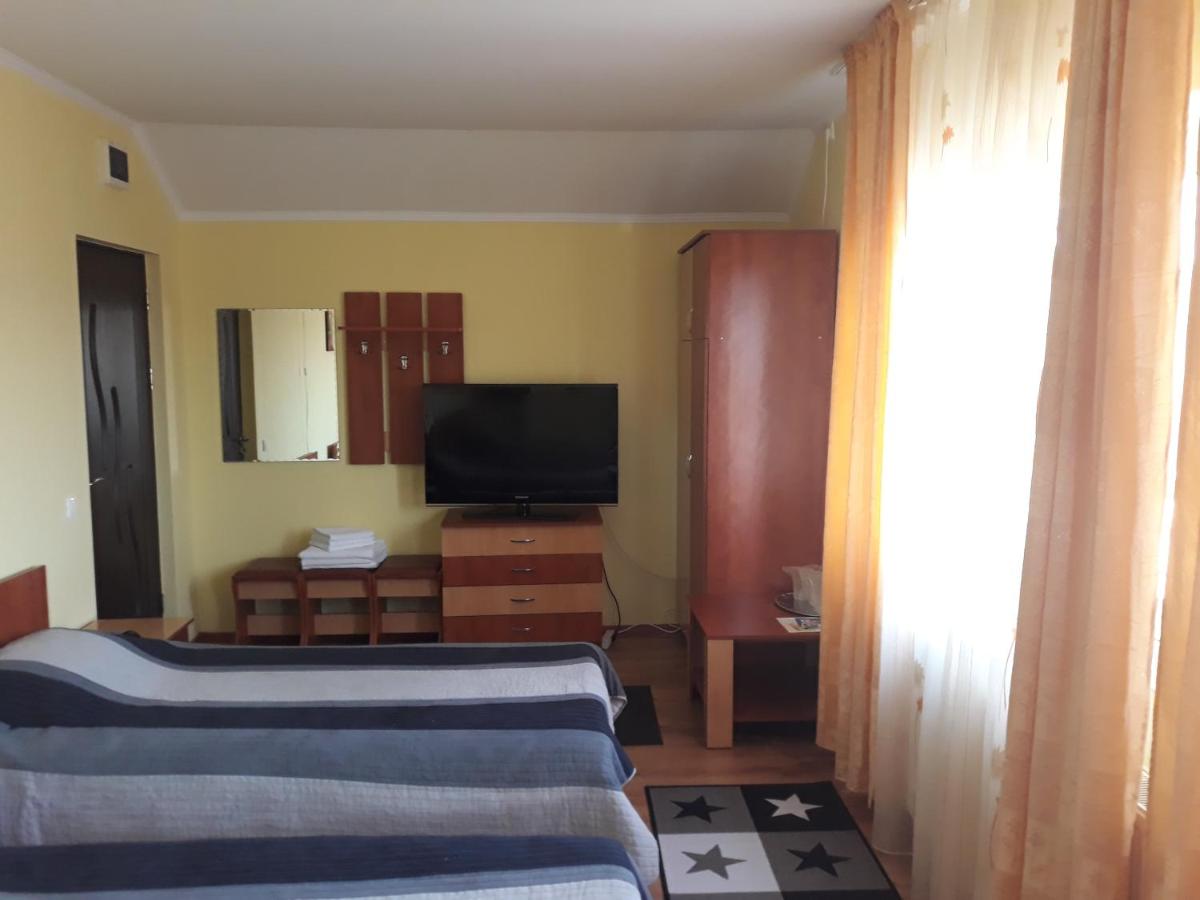 Standard Triple Room photo 2