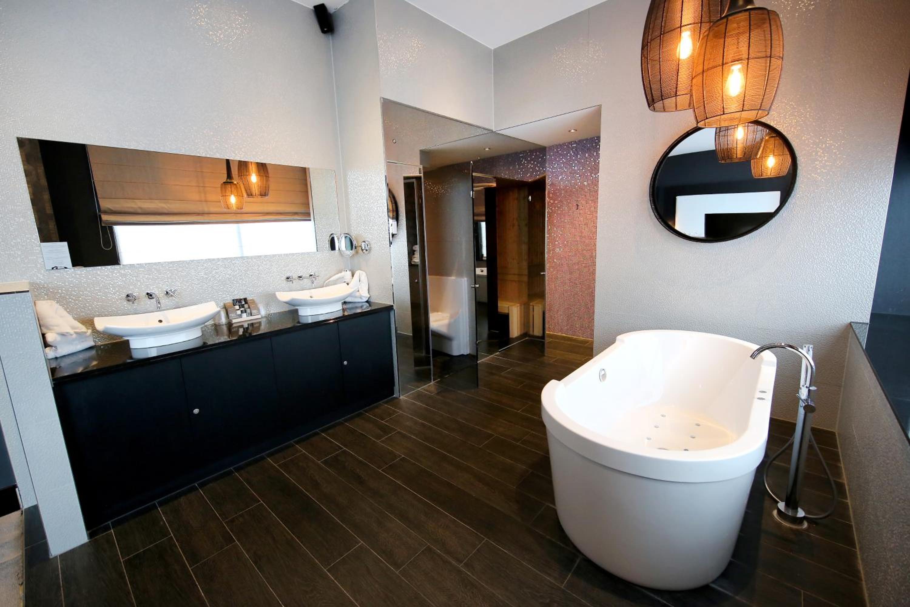 Suite with Sauna photo 2