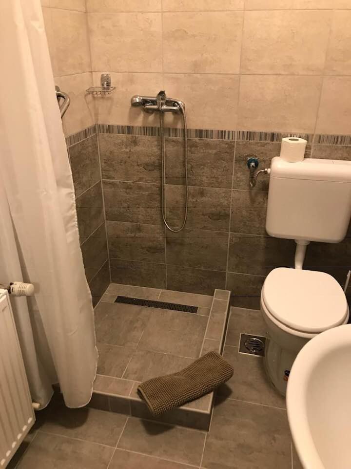 Double or Twin Room photo 2