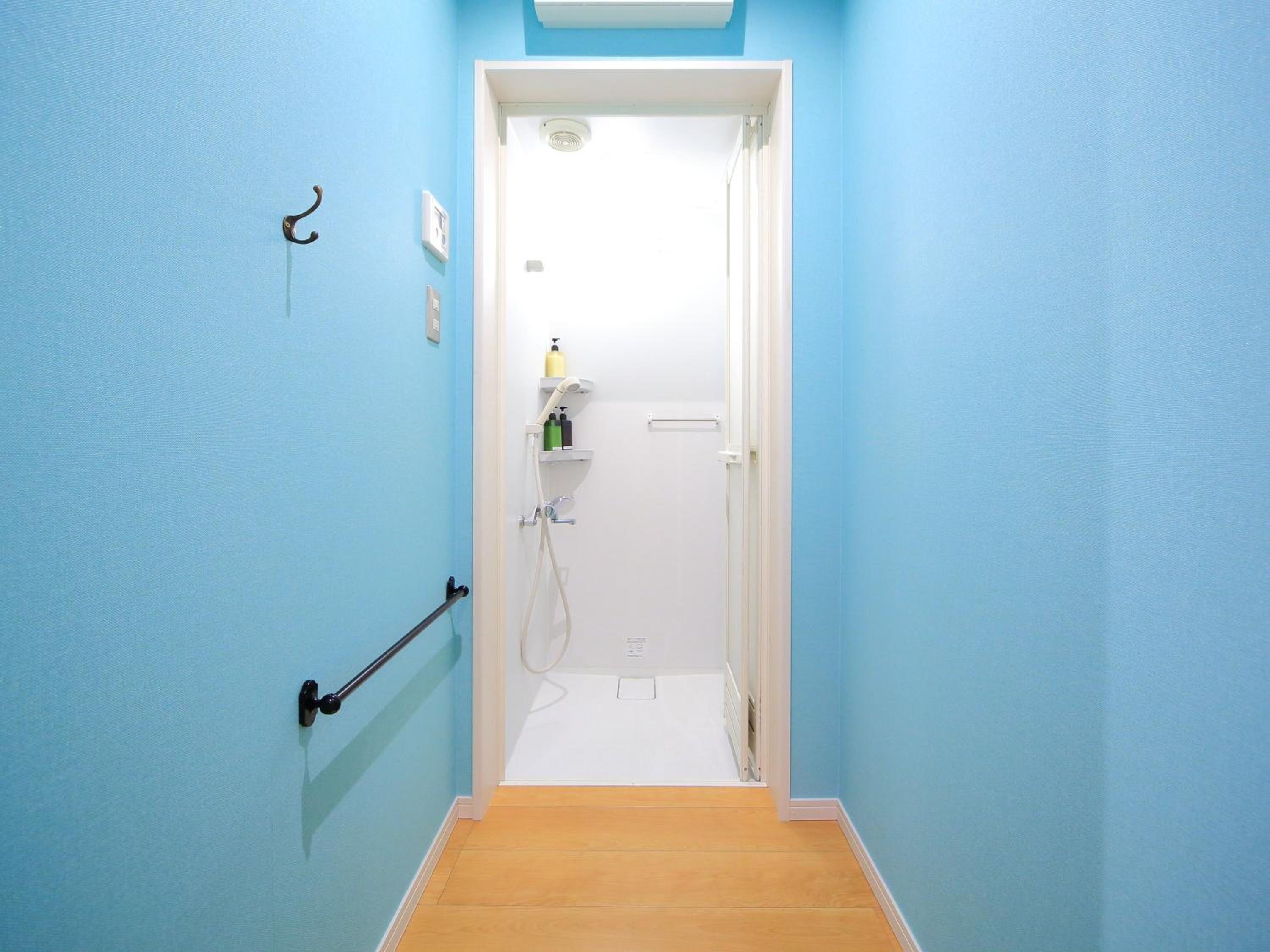 Standard Single Room with Shared Bathroom photo 2