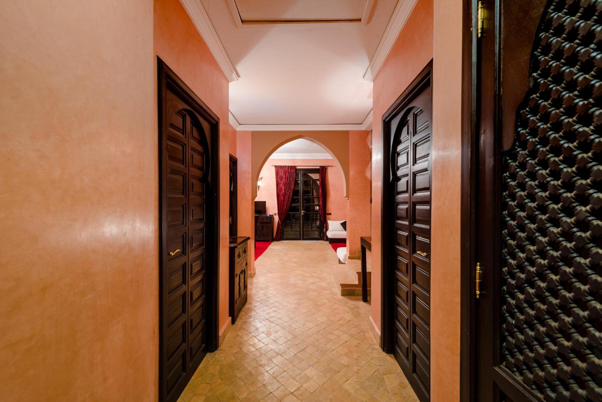 Three-Bedroom Villa - Photo 13
