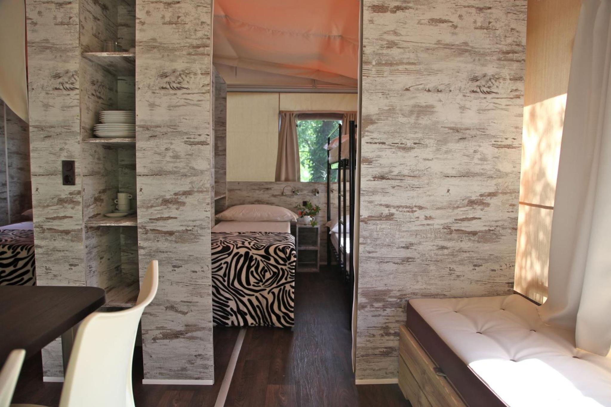 Safari Tent (Pets not Allowed)