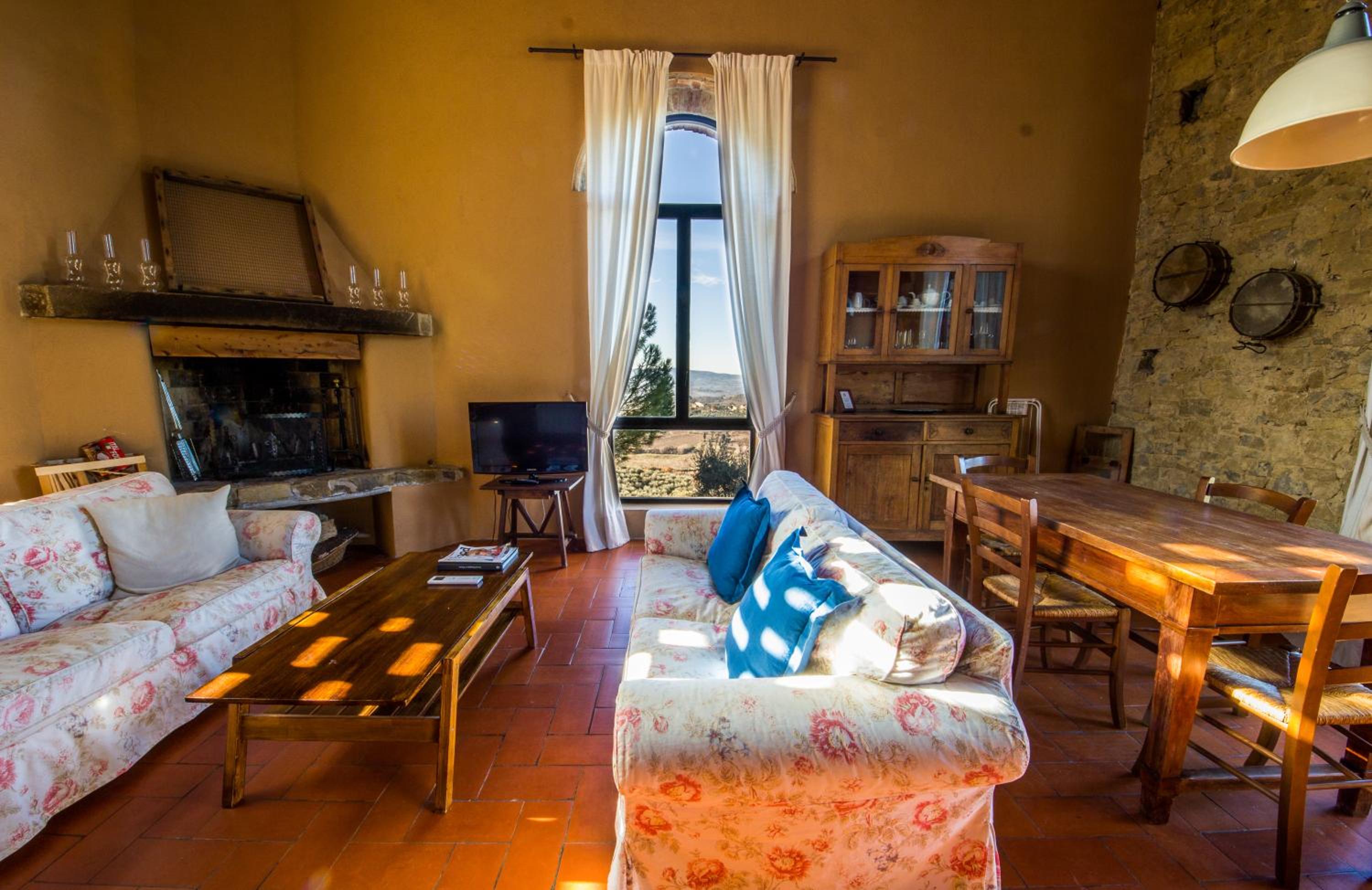 Suite - Photo 4