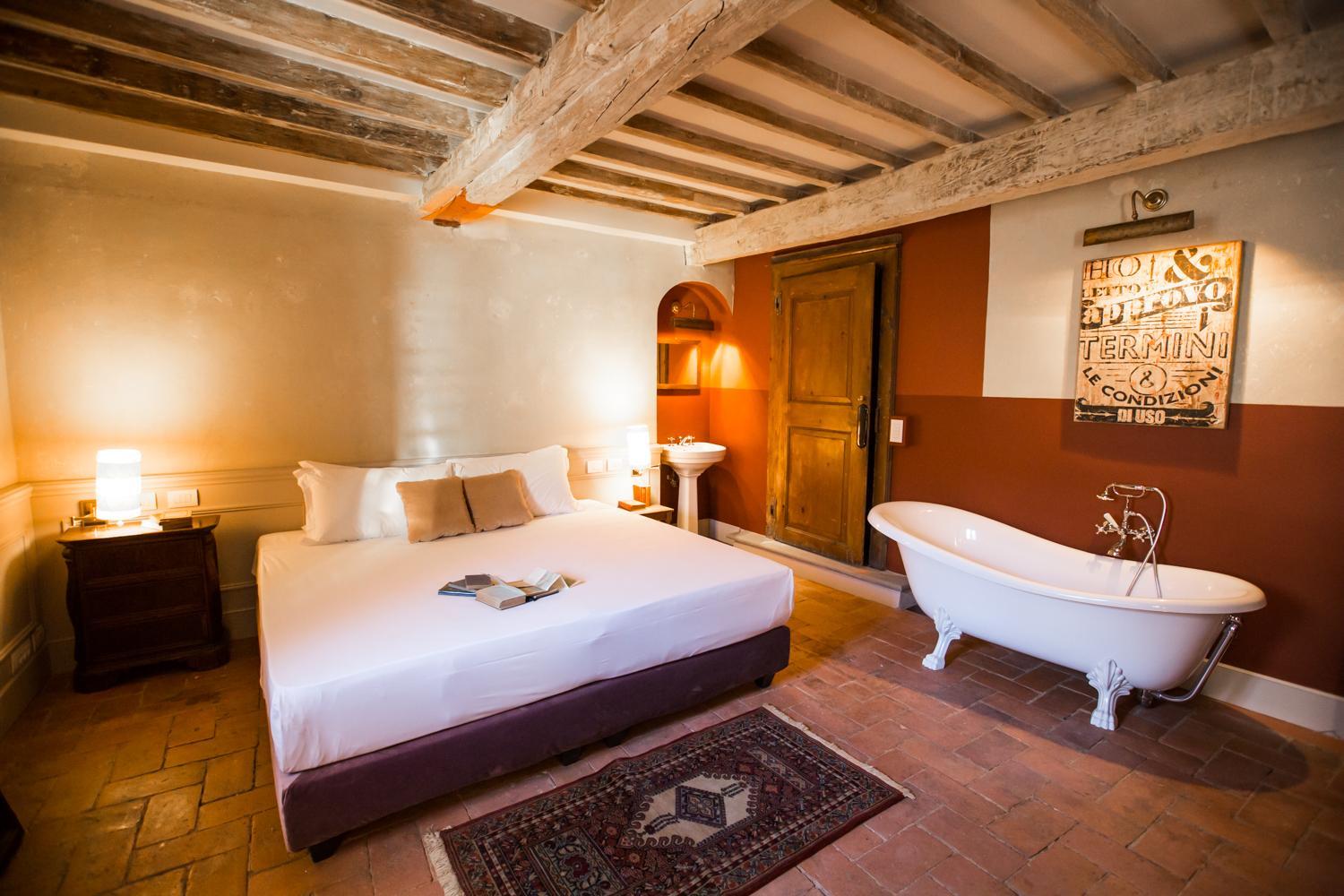 Deluxe Double Room photo 2