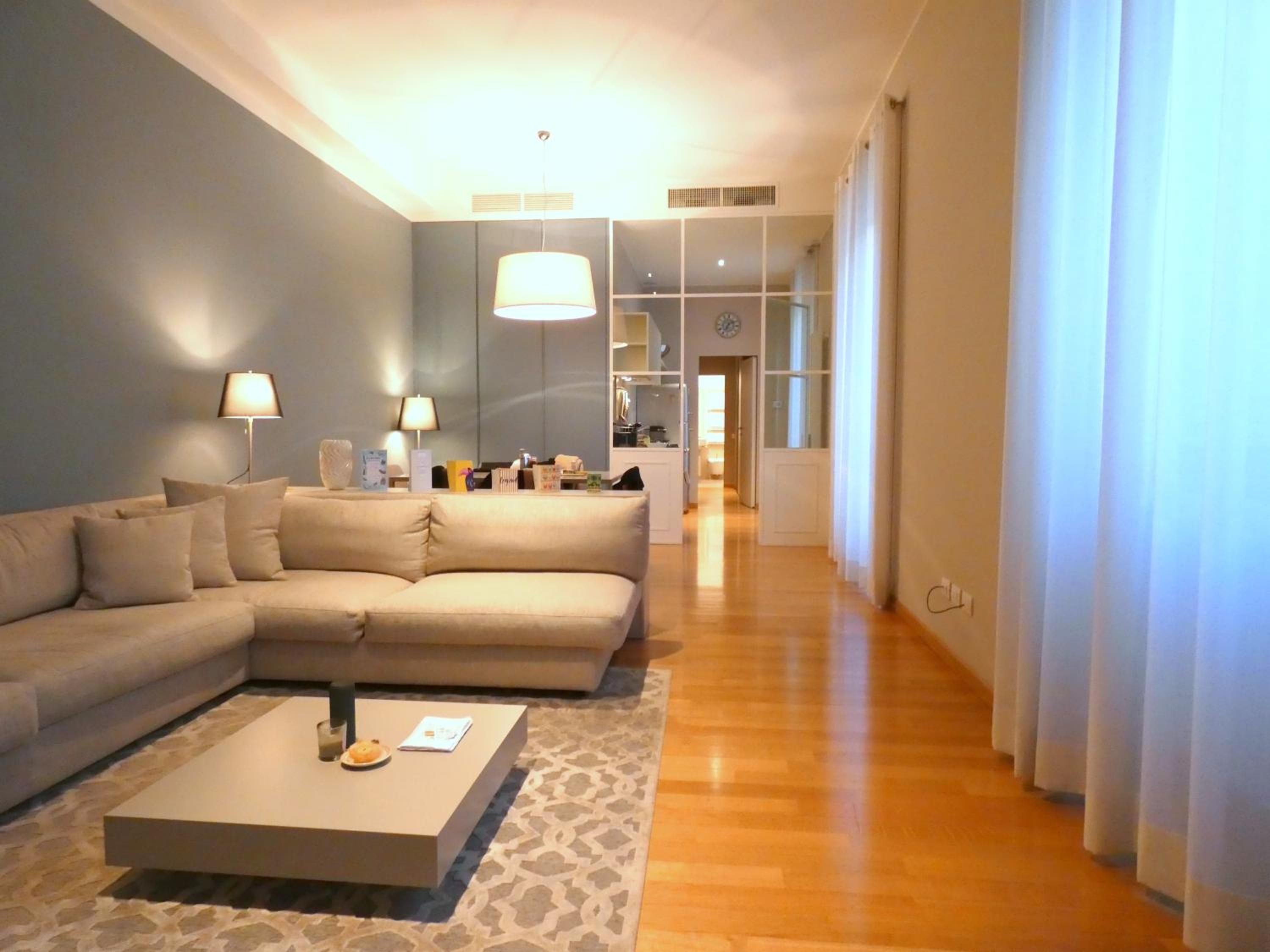 Two-Bedroom Apartment - Via Quintino Sella 2