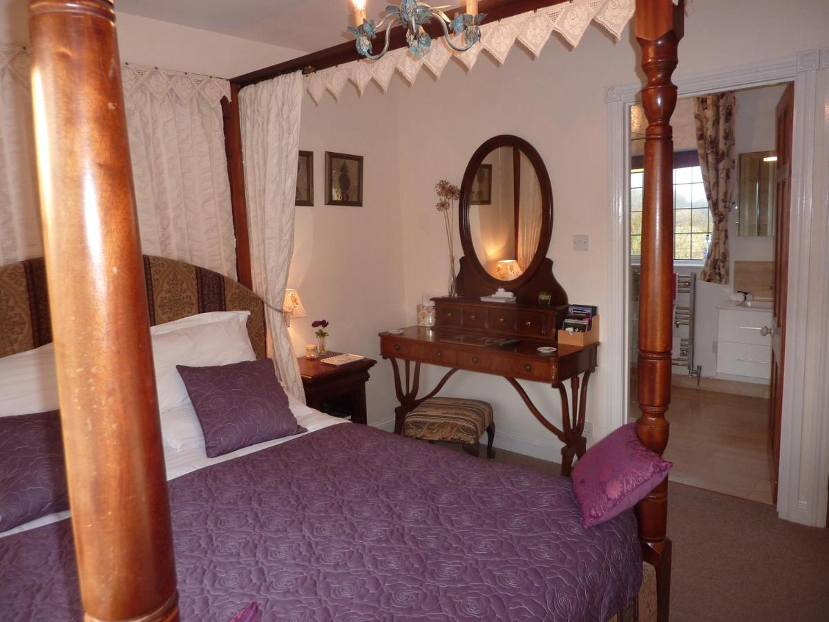King Room with Garden View photo 2