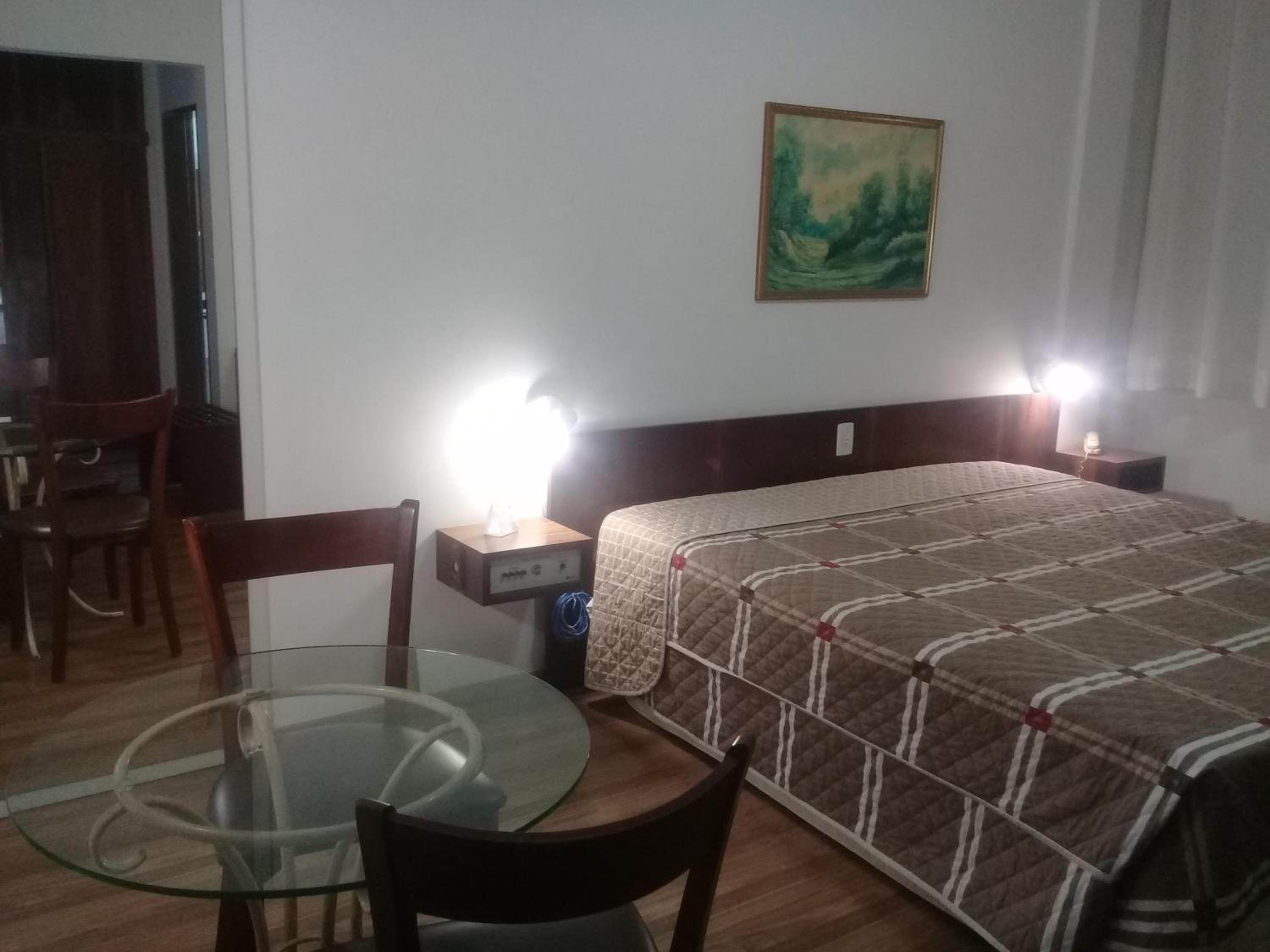 Standard King Room photo 2