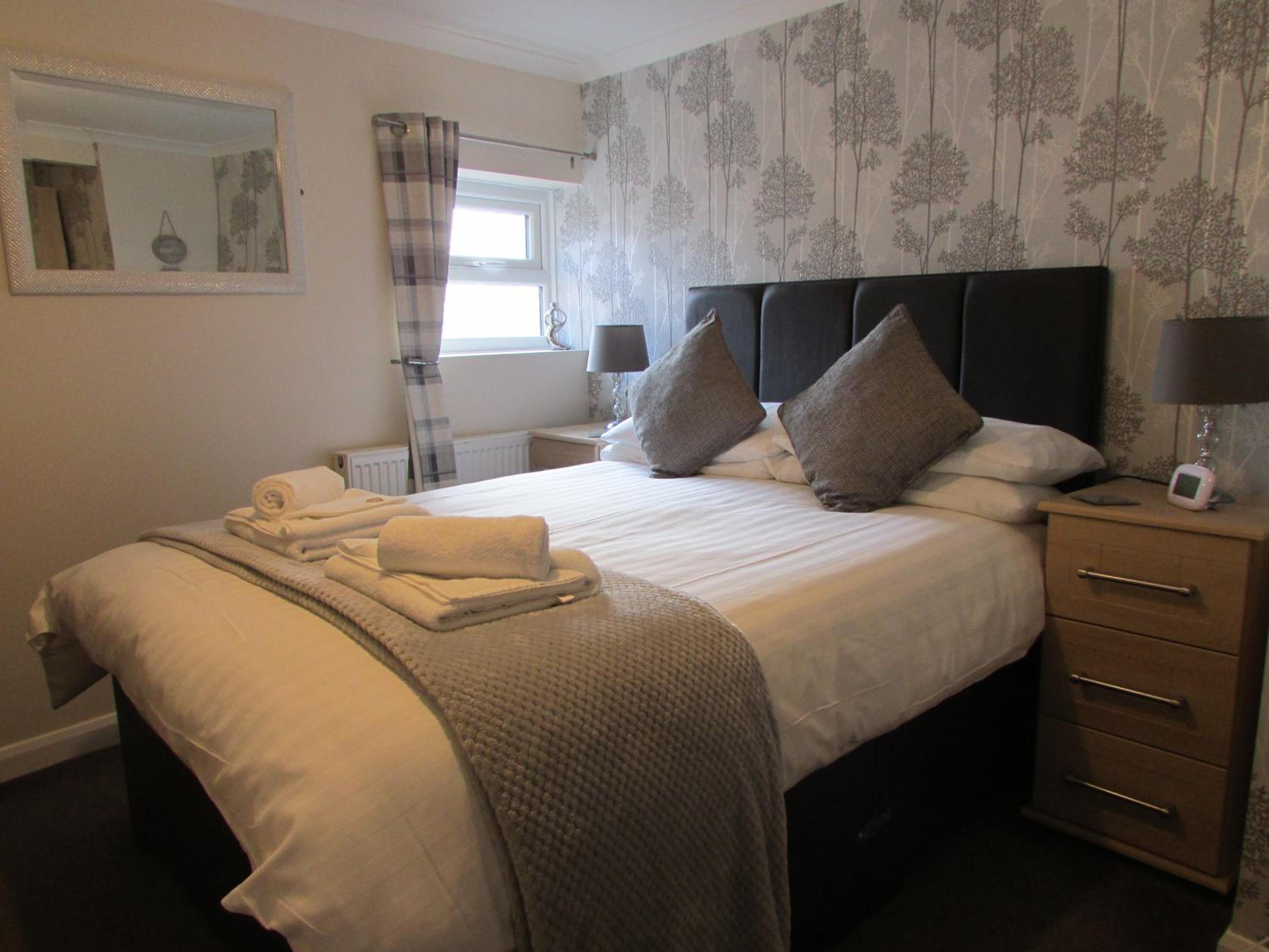 Double Room - Photo 6