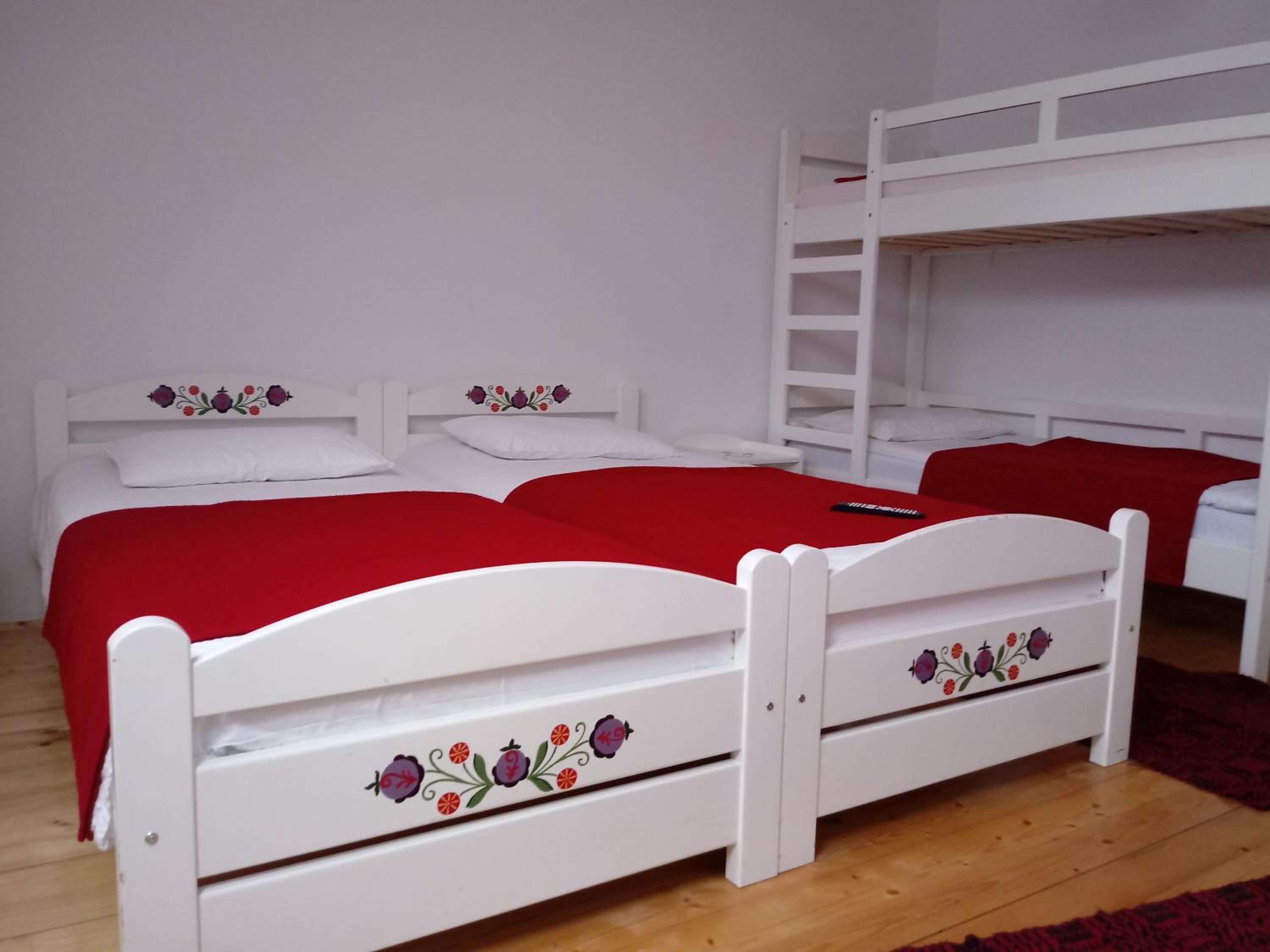 Comfort Quadruple Room - Photo 4