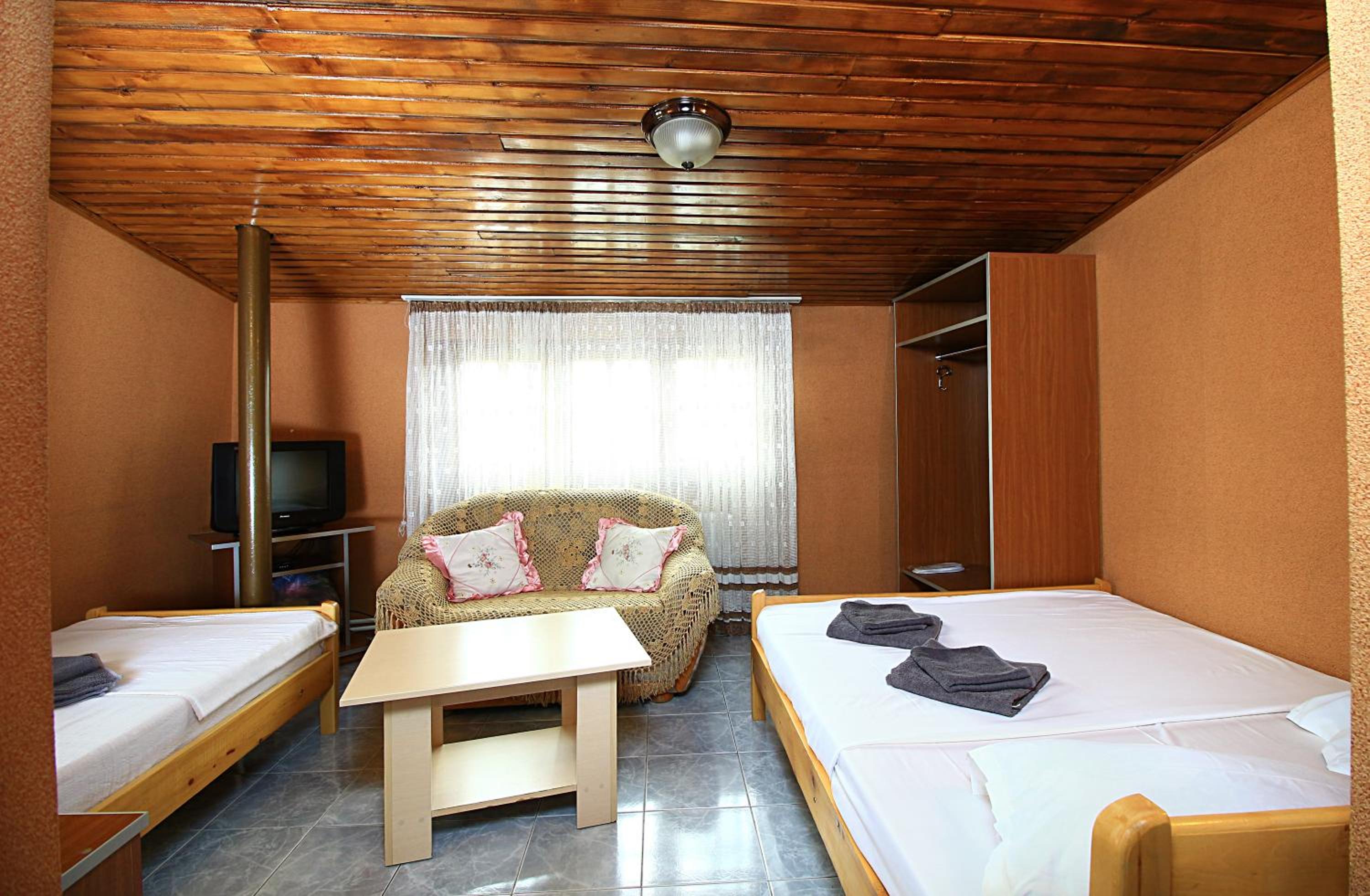 Superior Double or Twin Room - Photo 4