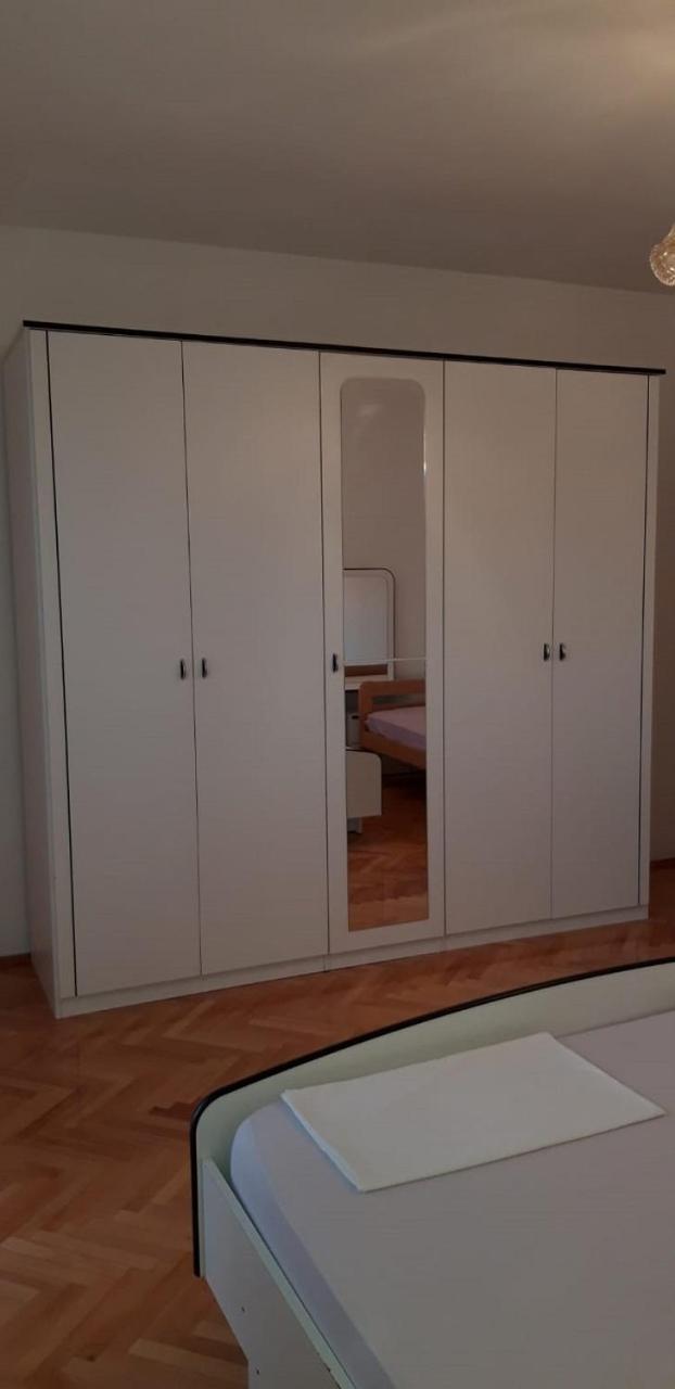 Two-Bedroom Apartment - Photo 9