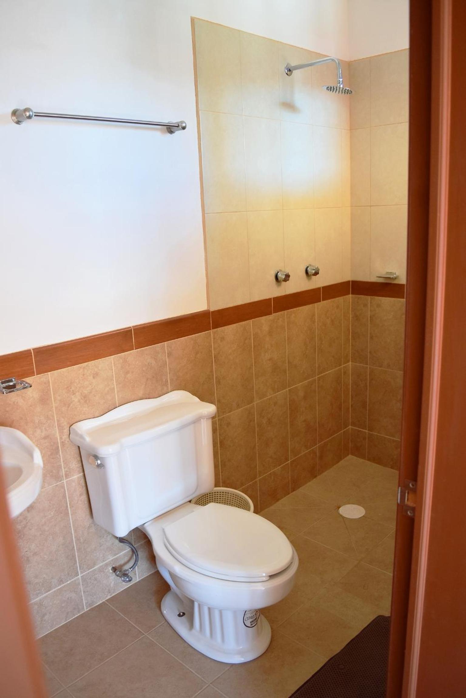 Queen Room photo 3
