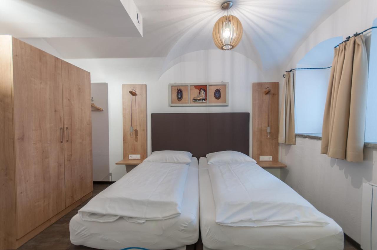 Budget Double Room photo 2