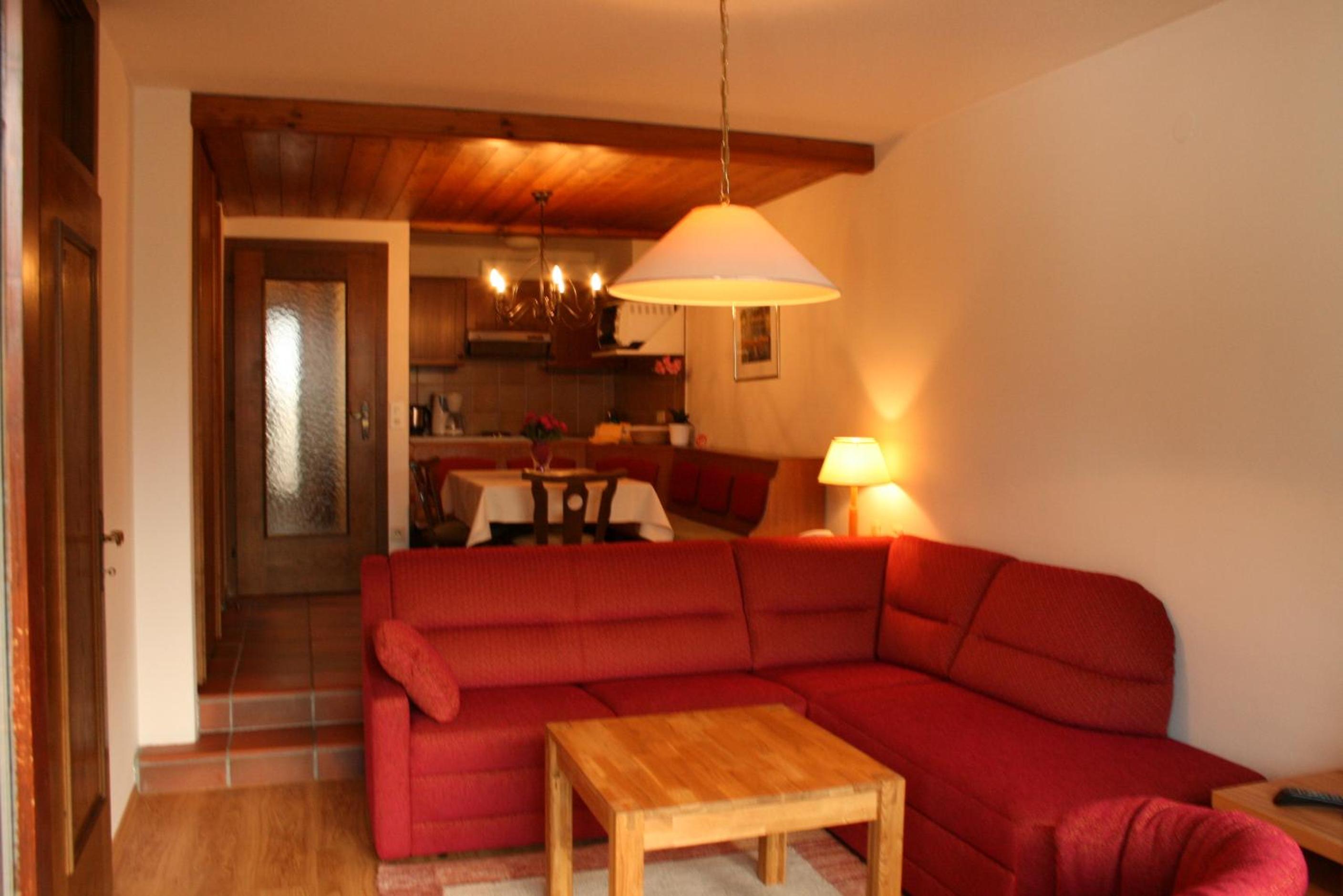 One-Bedroom Apartment (2-4 Adults)