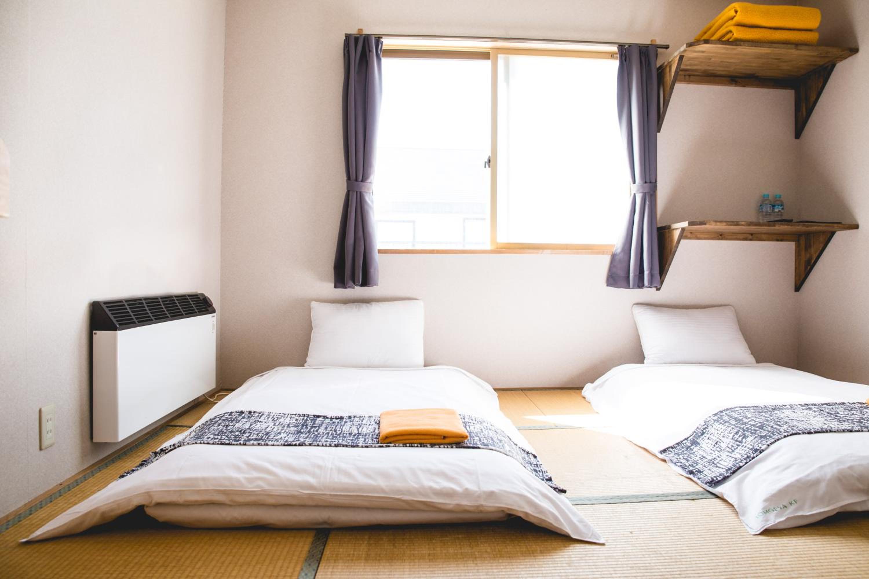 Triple Room with Private Bathroom photo 3