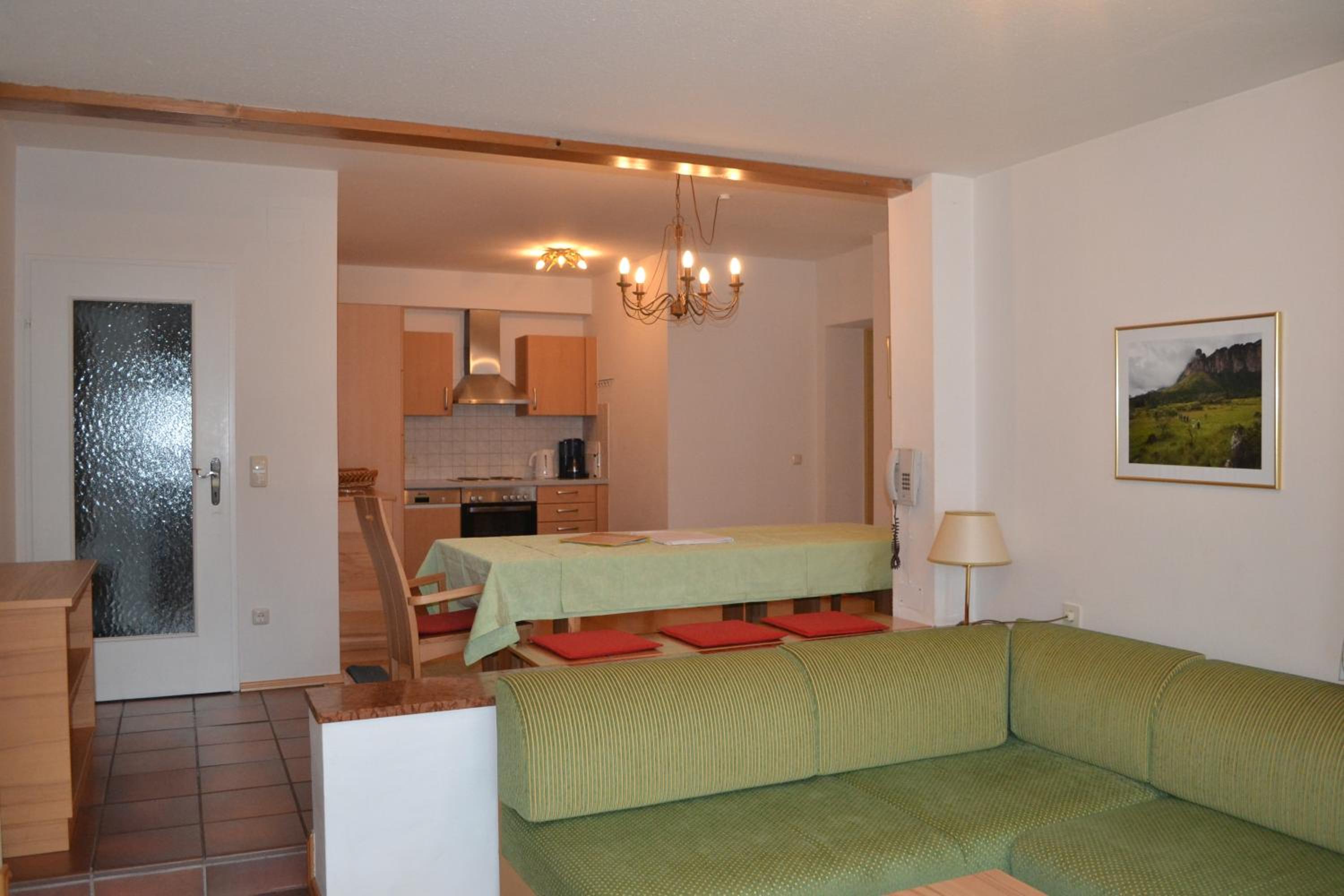 Three-Bedroom Apartment (6-8 Adults)
