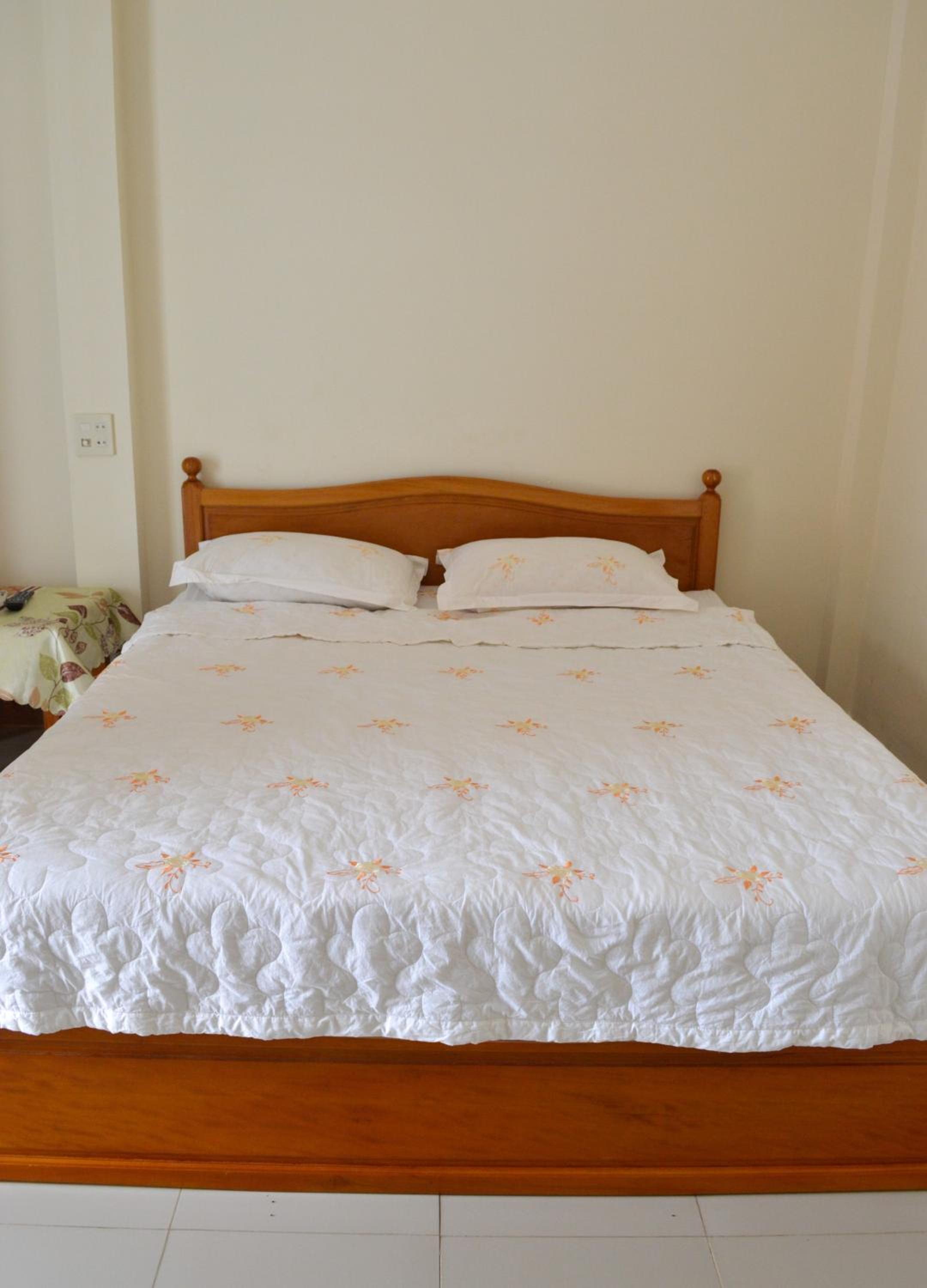 Budget Double Room - Photo 3