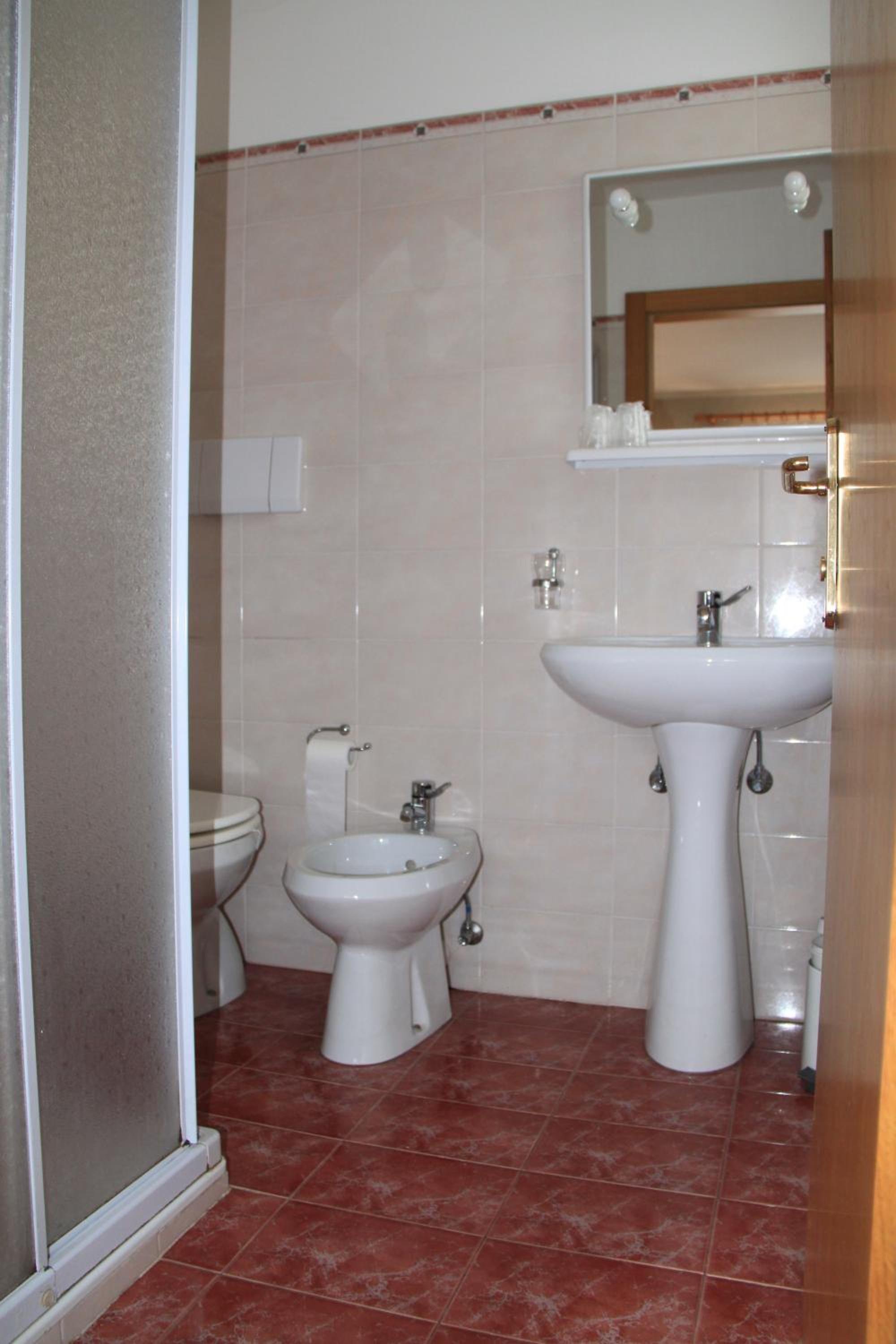 Triple Room - Photo 4