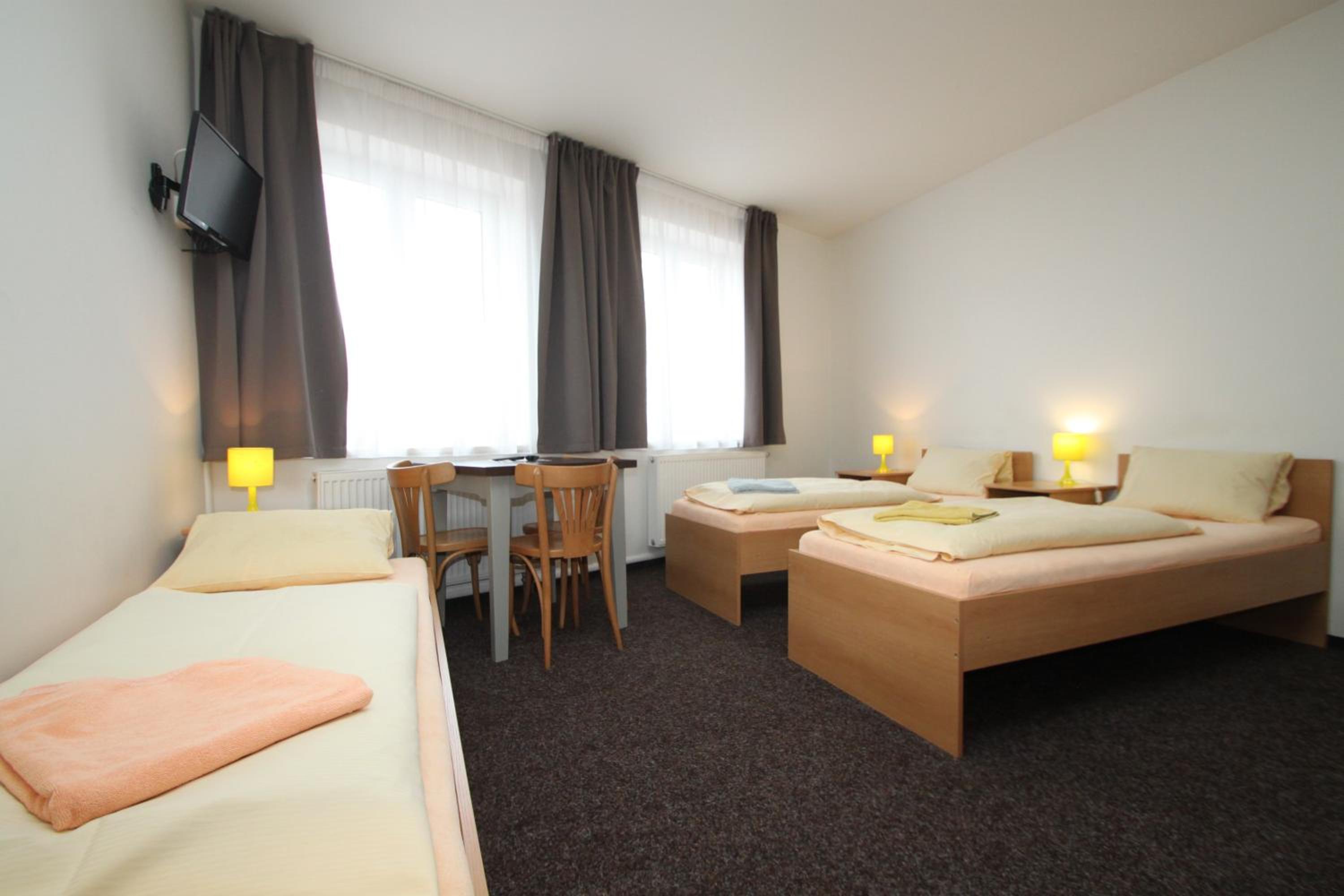 Triple Room with Bathroom
