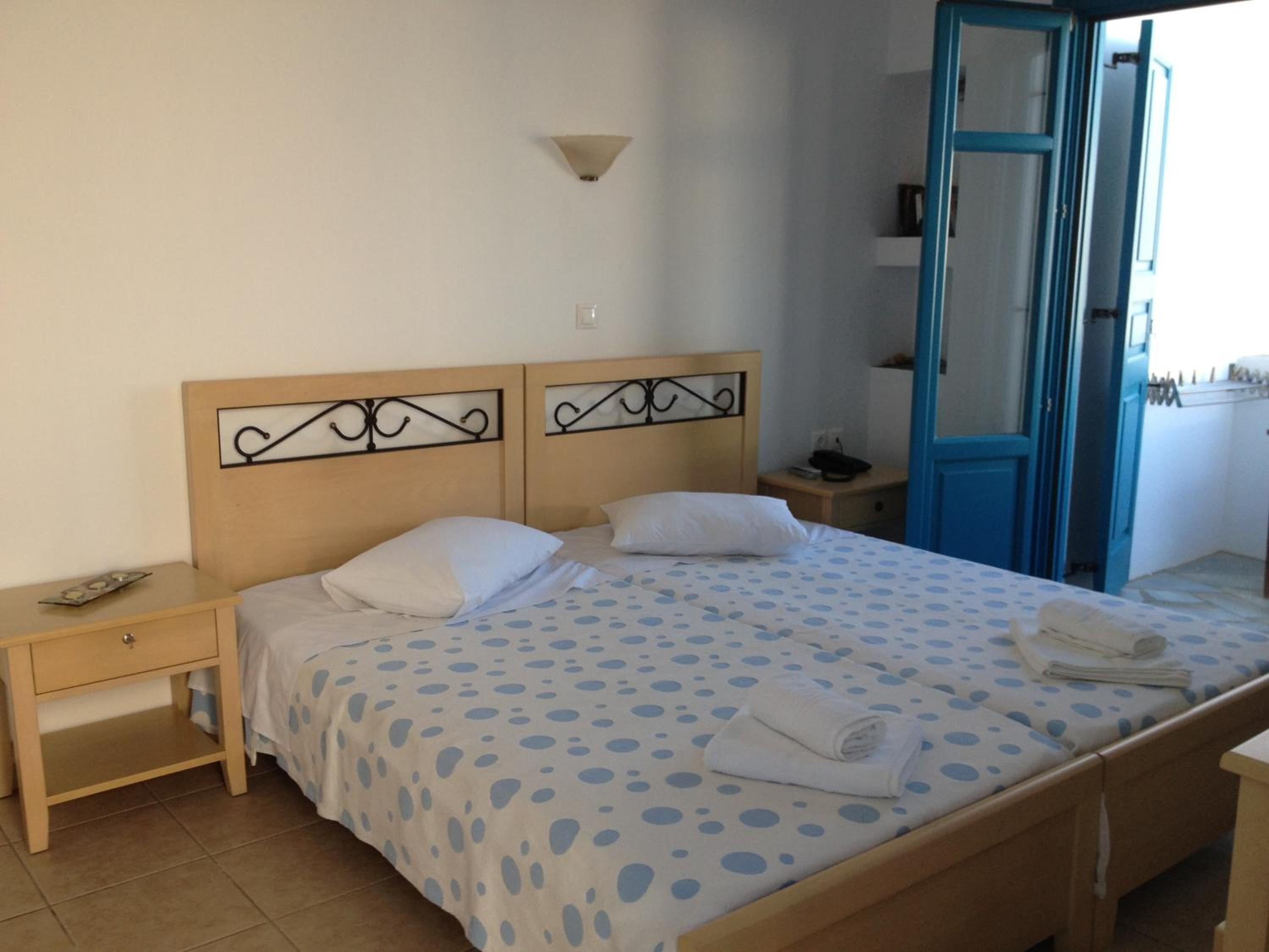 Budget Twin Room photo 3