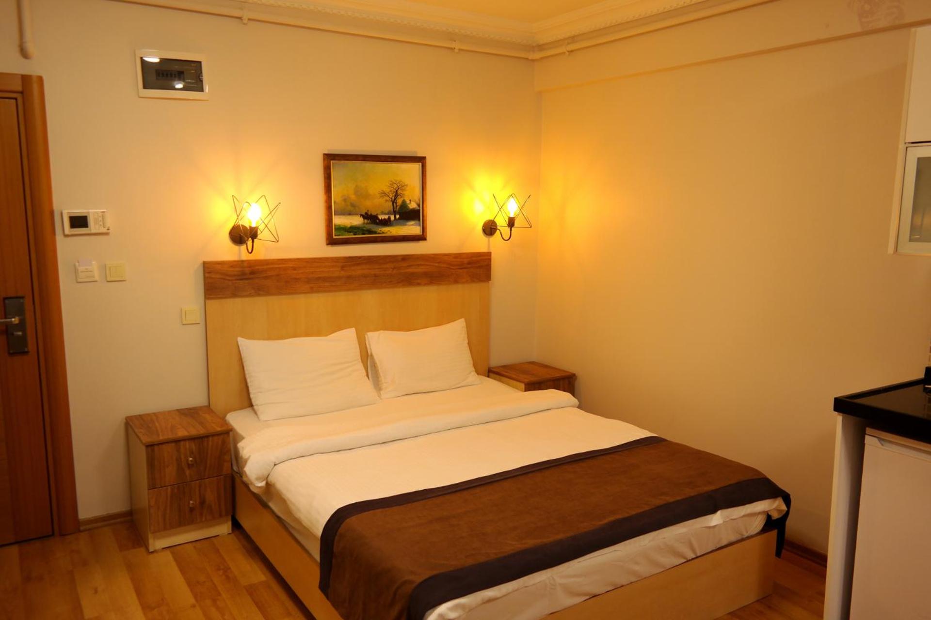 Deluxe Double Room photo 3